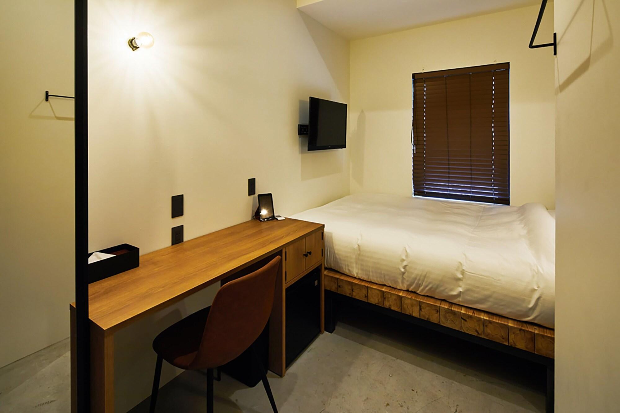mizuka Imaizumi 4 - unmanned hotel -