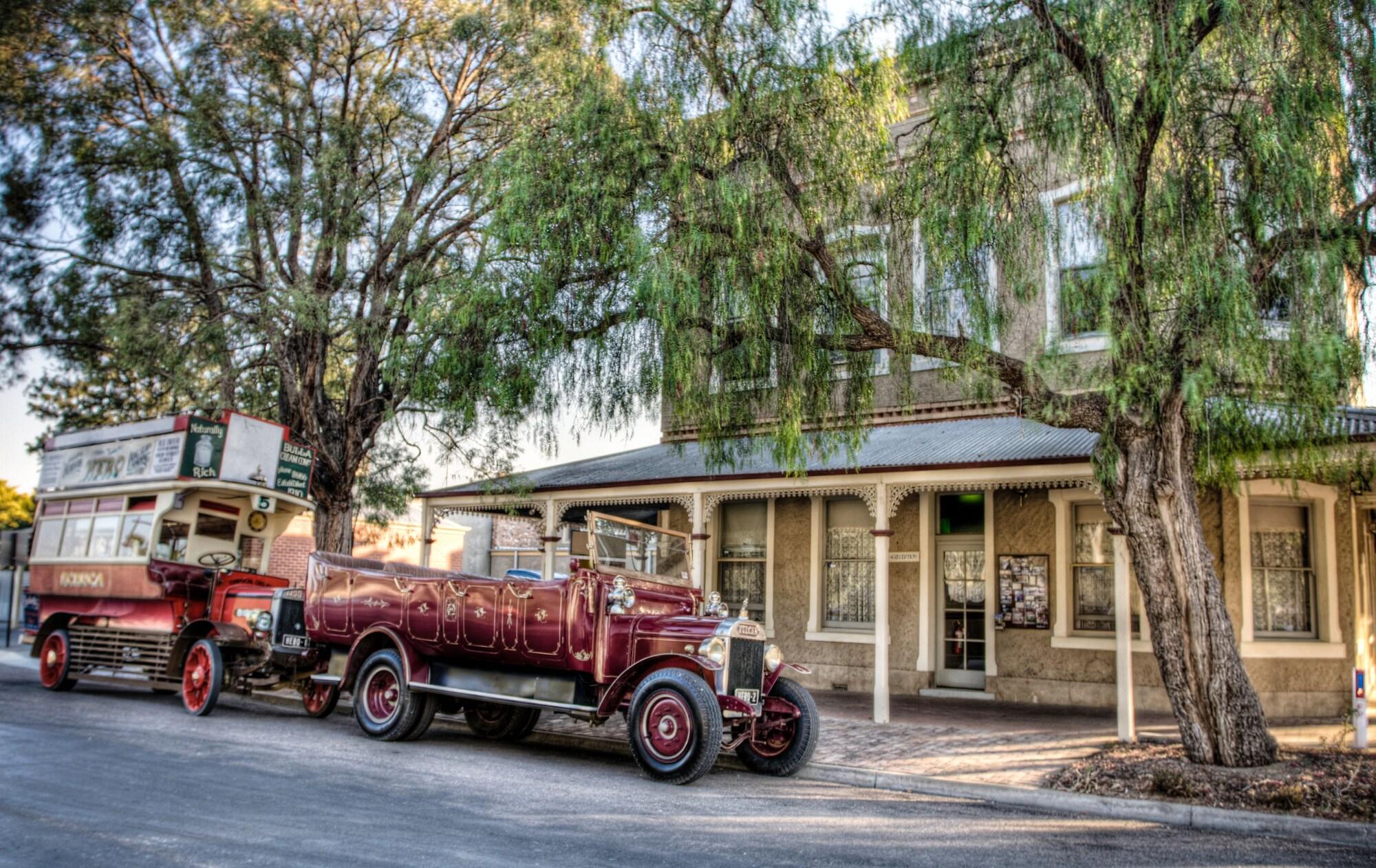 Steam Packet Inn by null