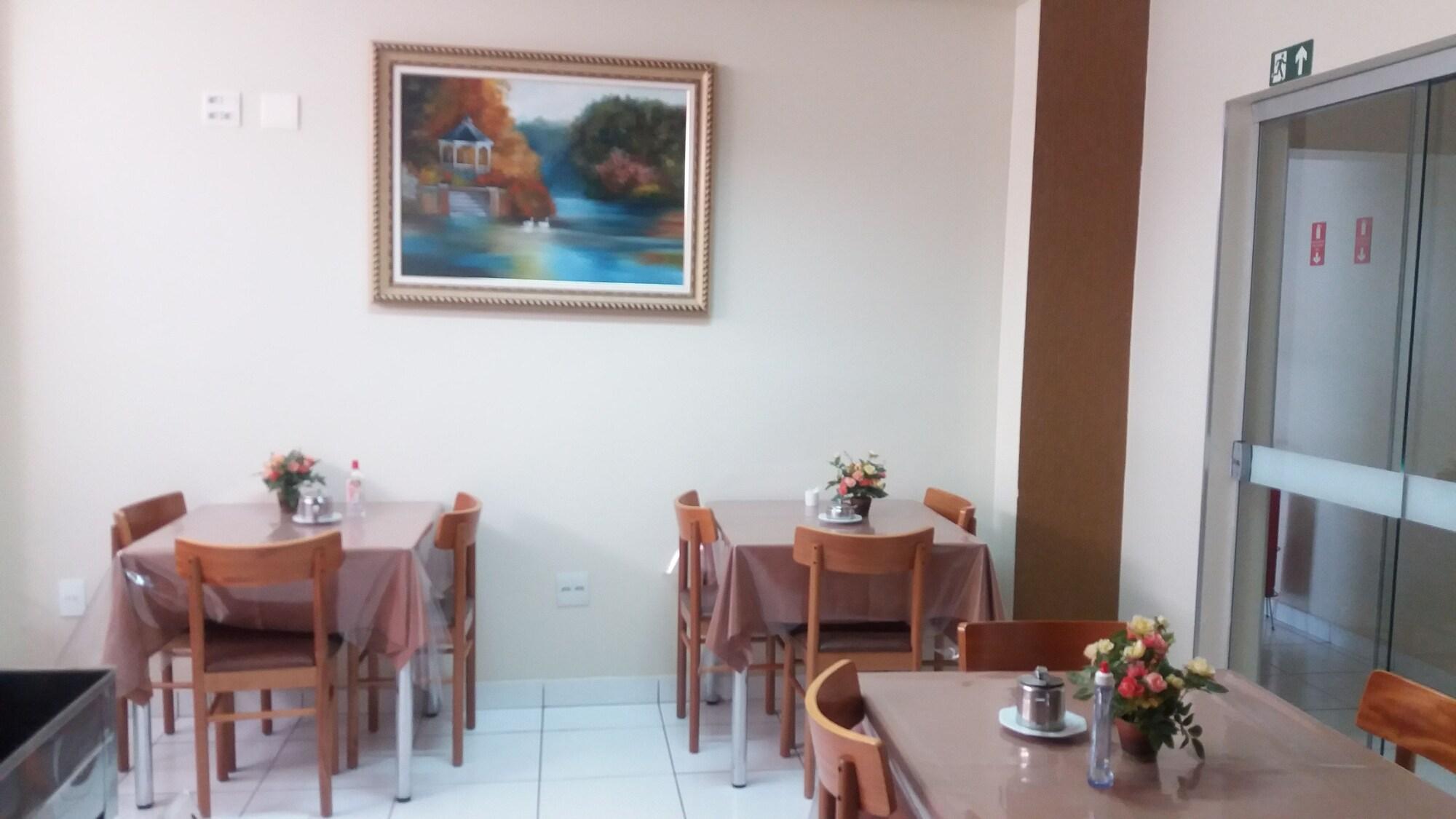 Hotel Marfim Ii