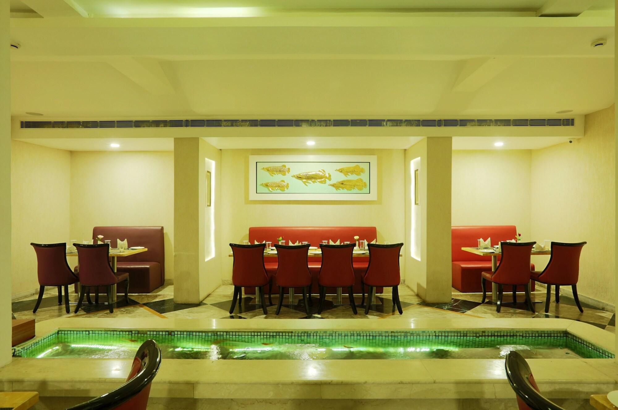 Hotel D Courtyard