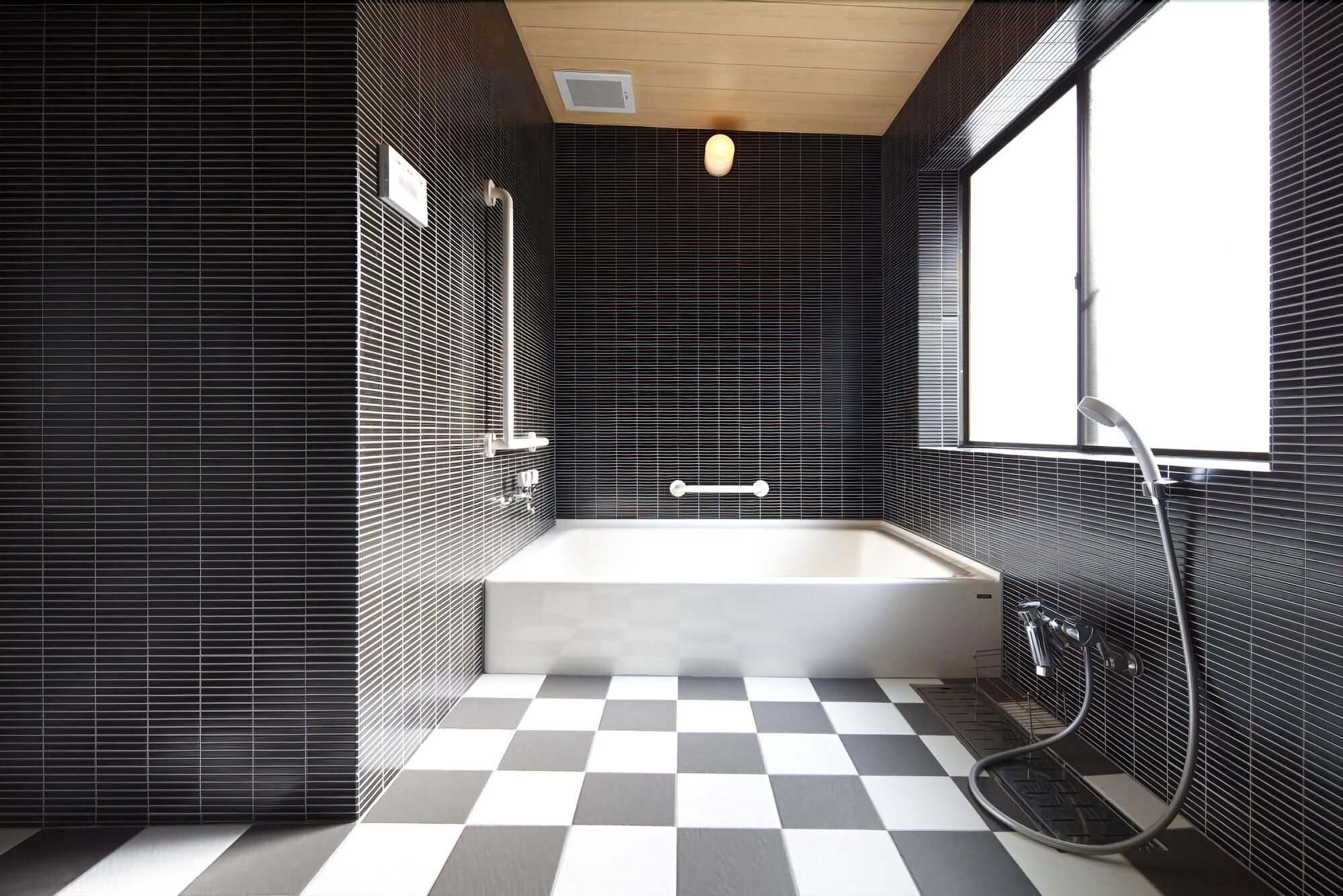 GUEST HOUSE TENKU - Hostel