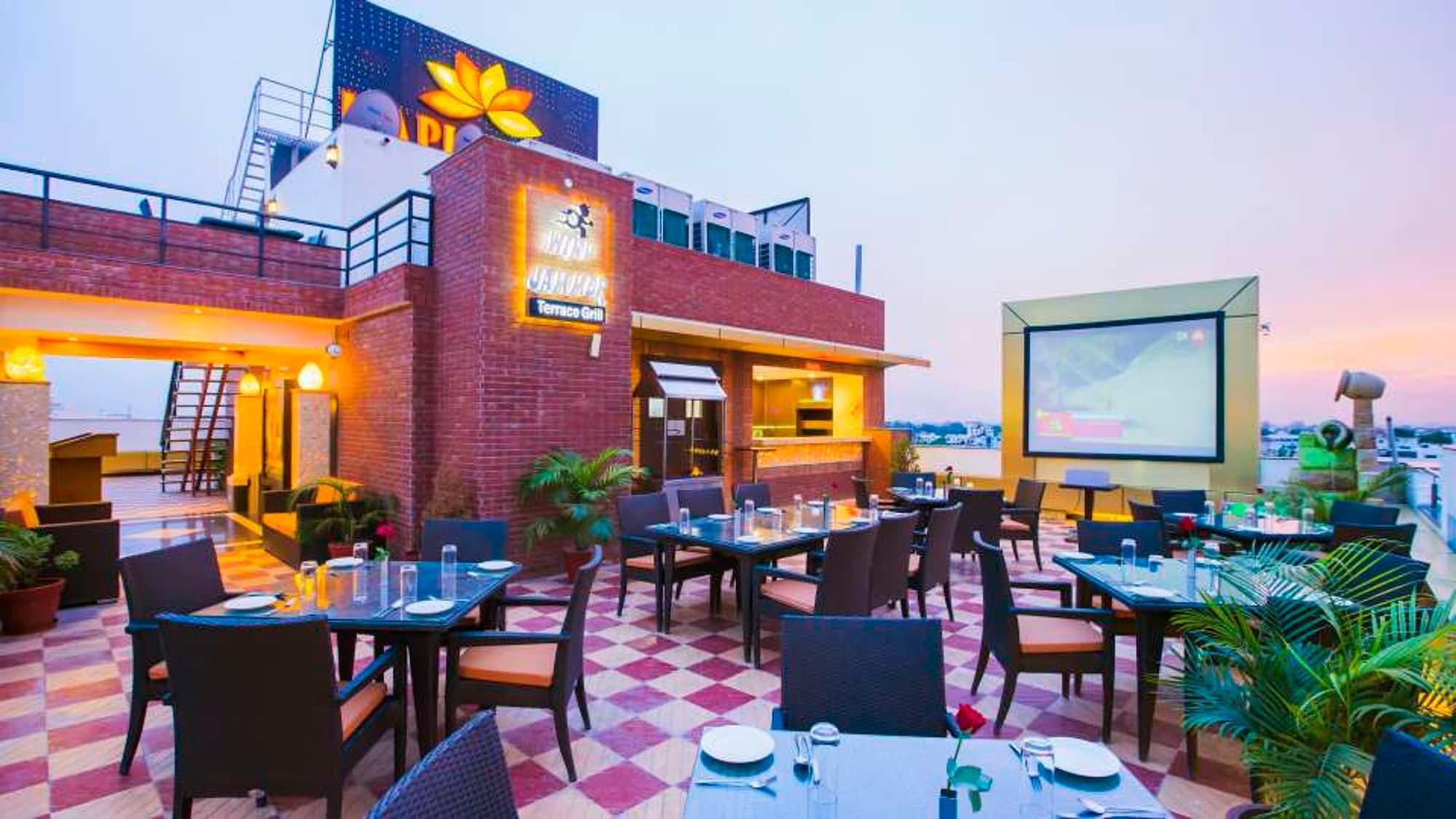 Hotel Kapish Smart