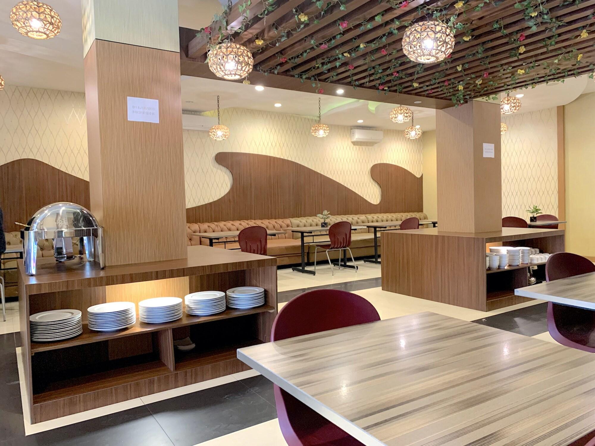 Parma Paus Hotel