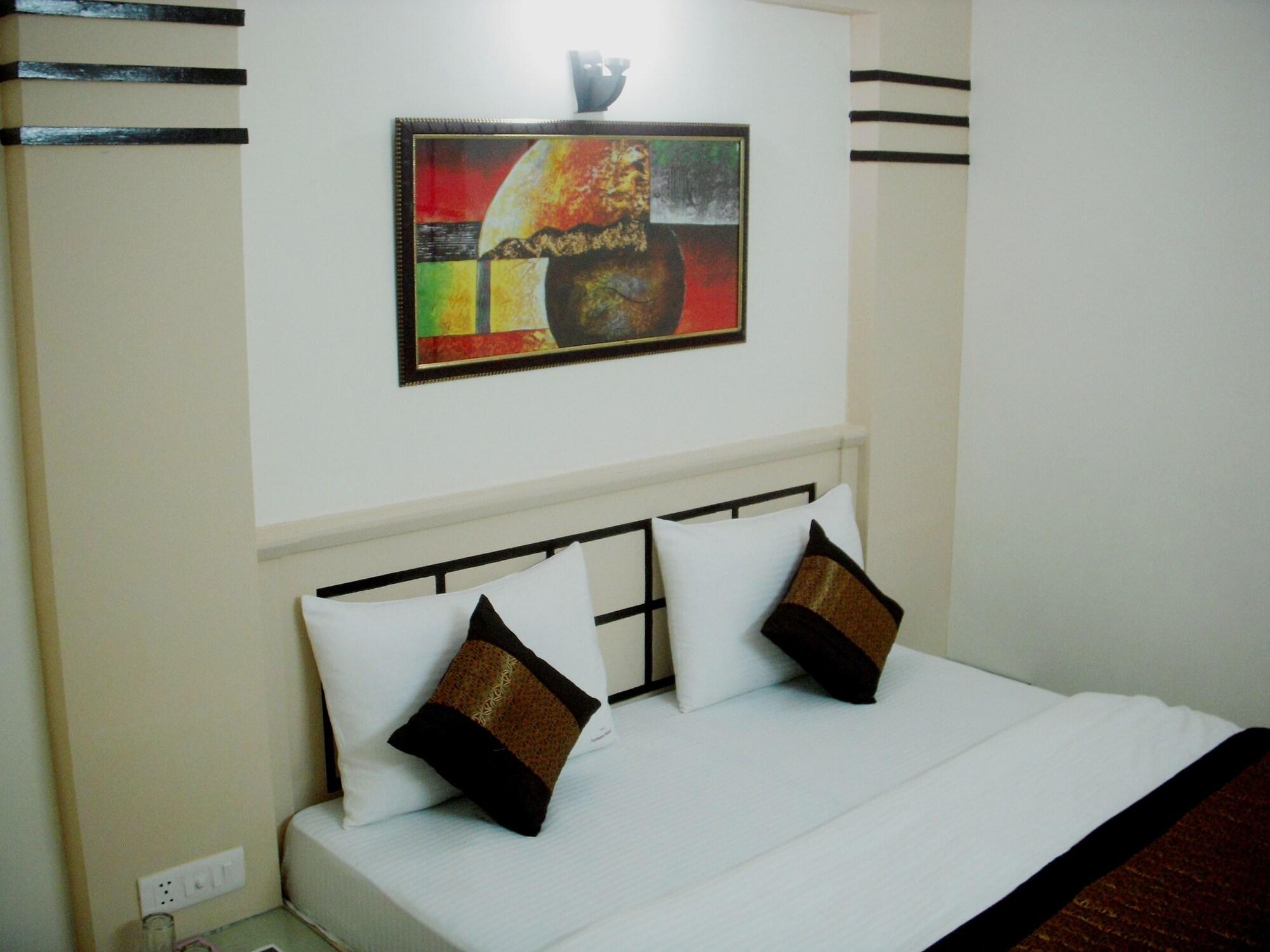 Hotel Tashkent Palace