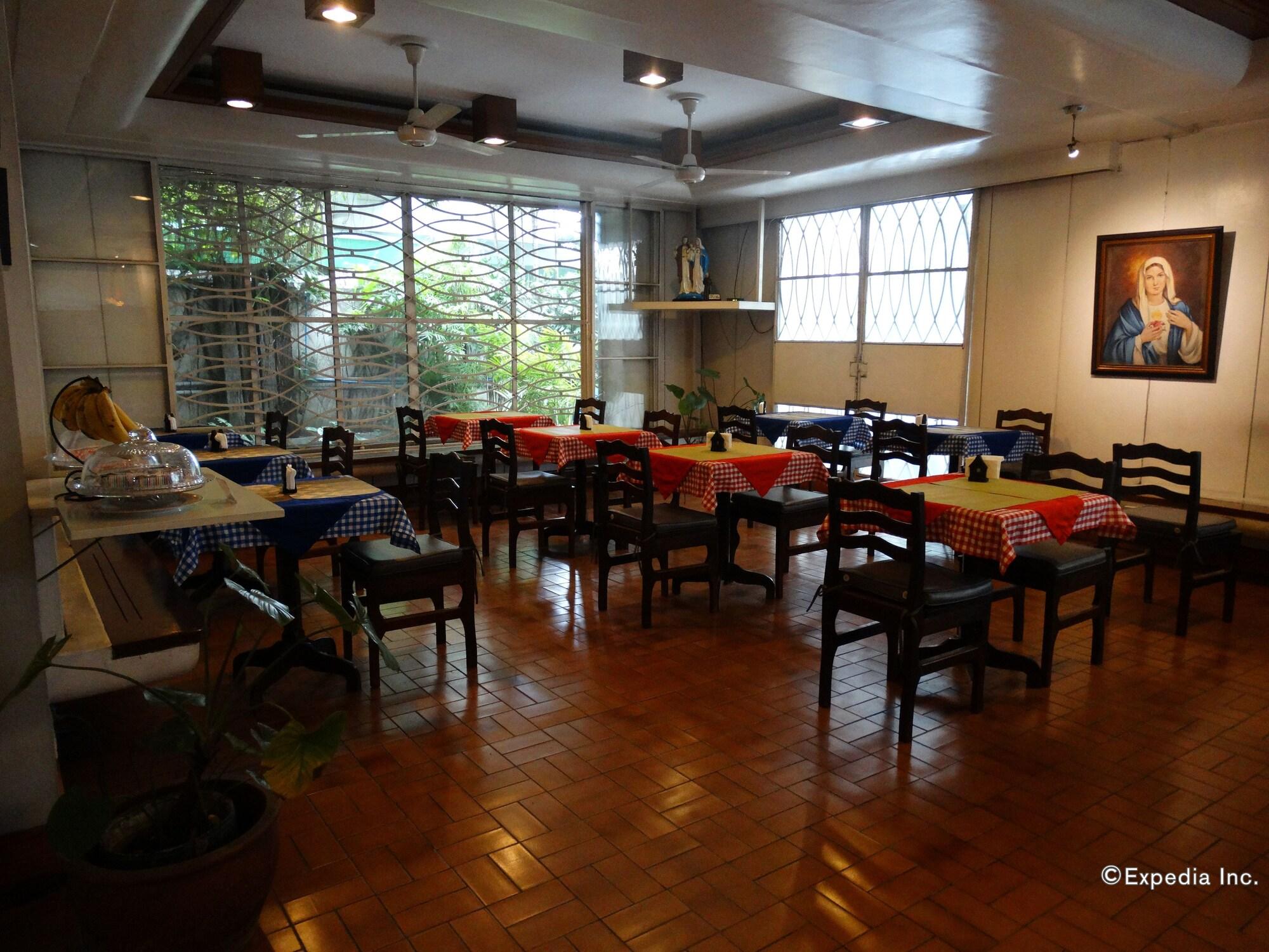 Pension Natividad by null