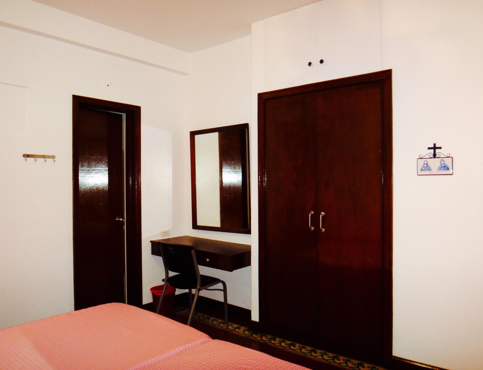 Pension Natividad by null