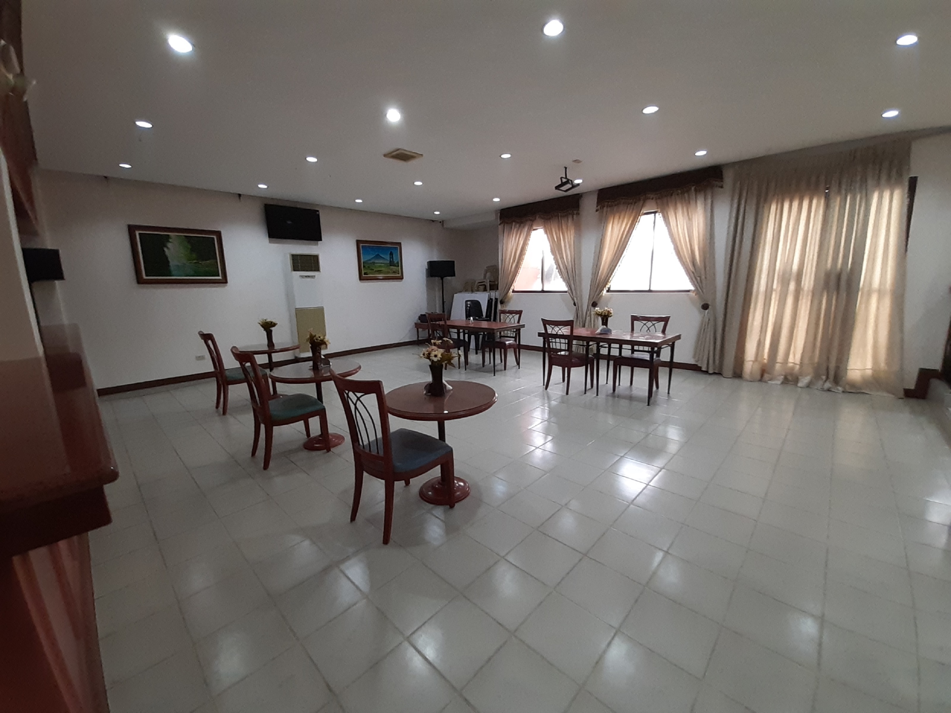 Capital O 740 Bliss Hotel Dau