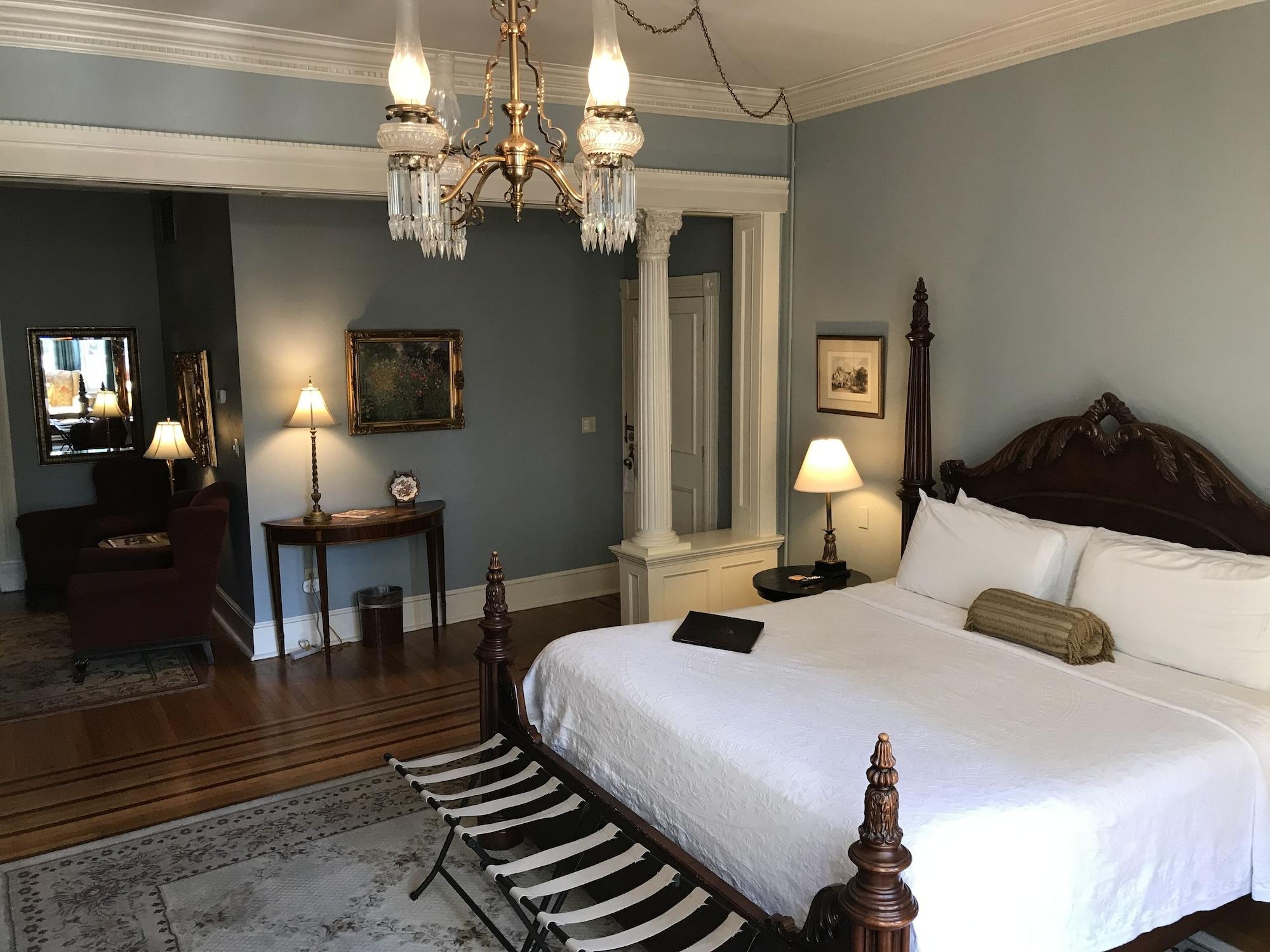 Foley House Inn by null