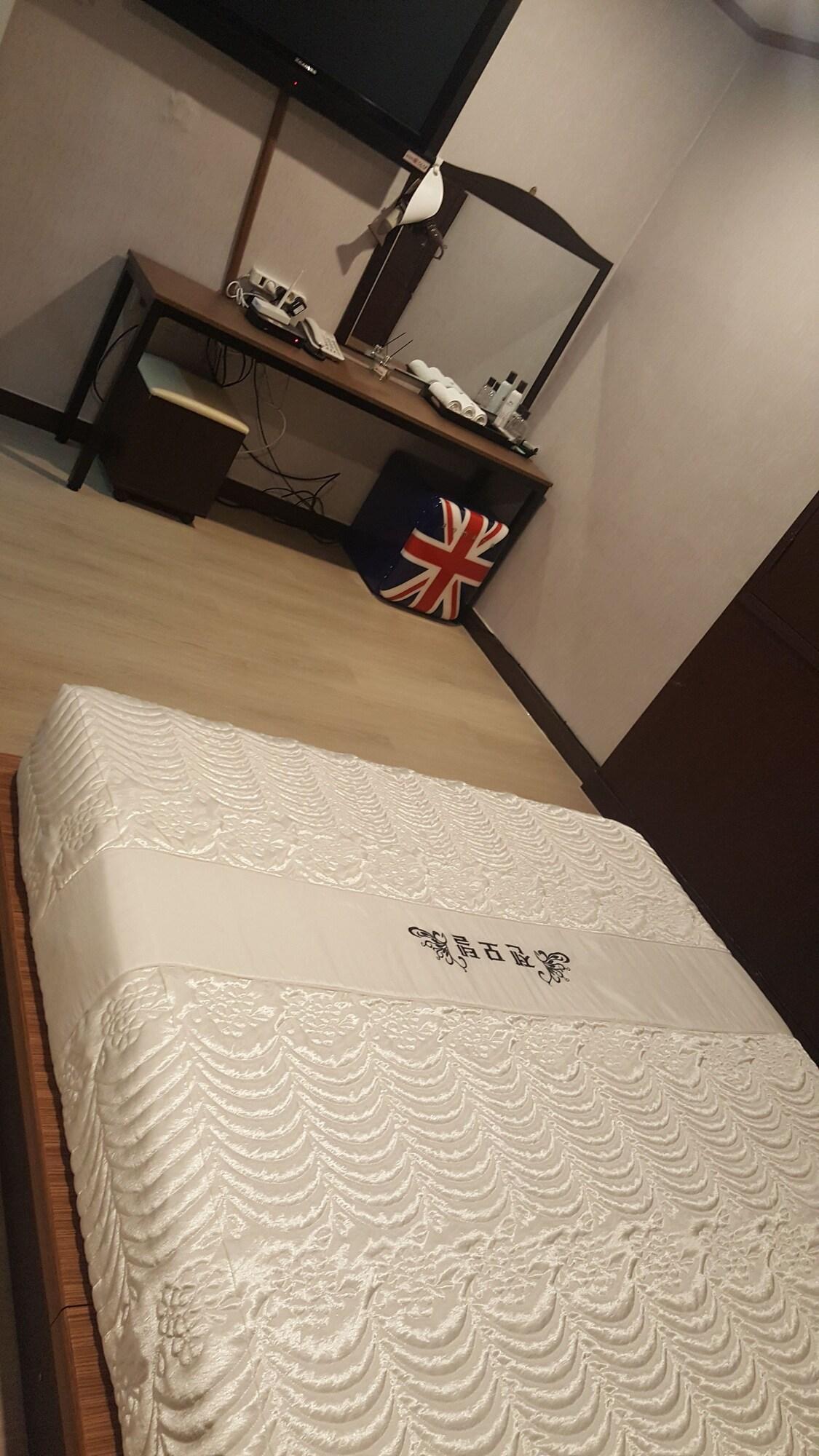 Zen Motel
