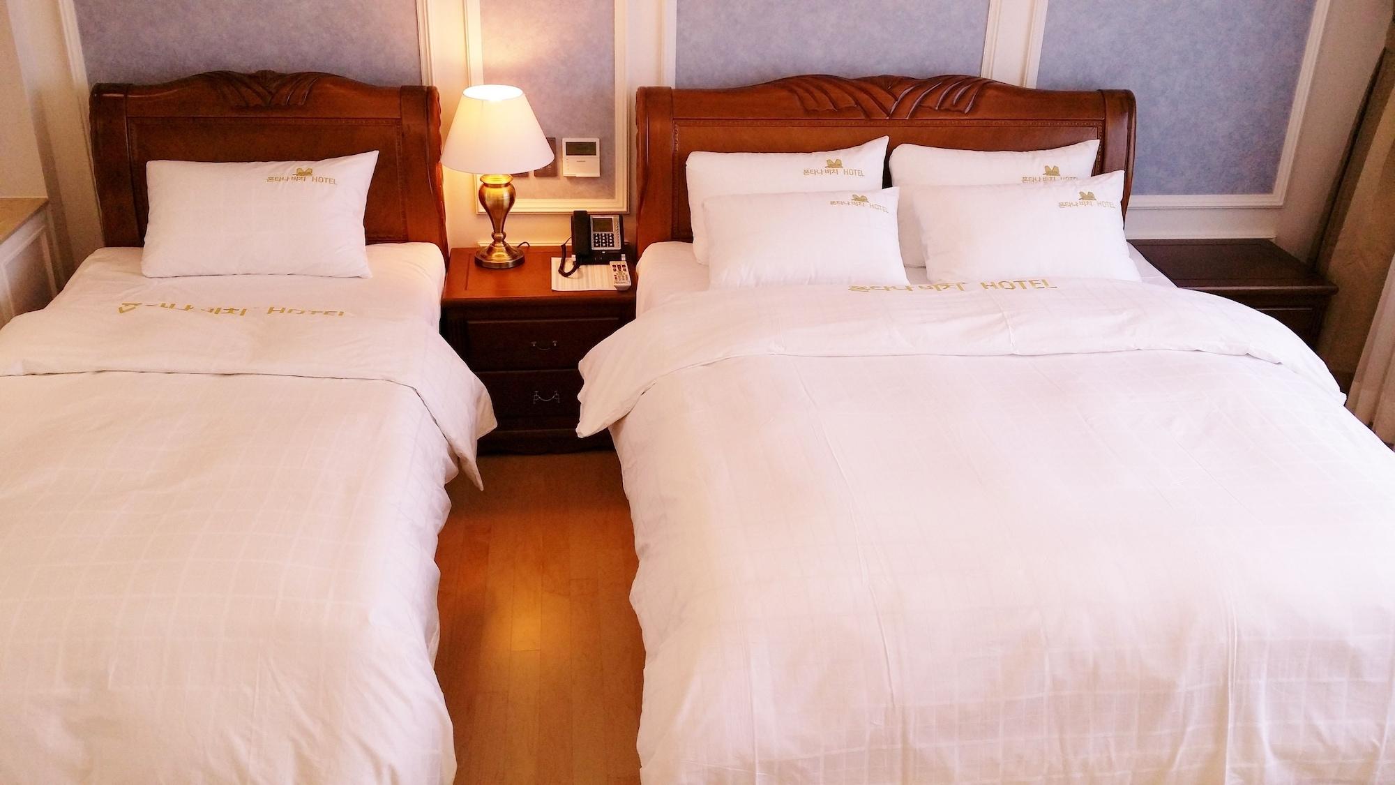 Fontana Beach Hotel by null