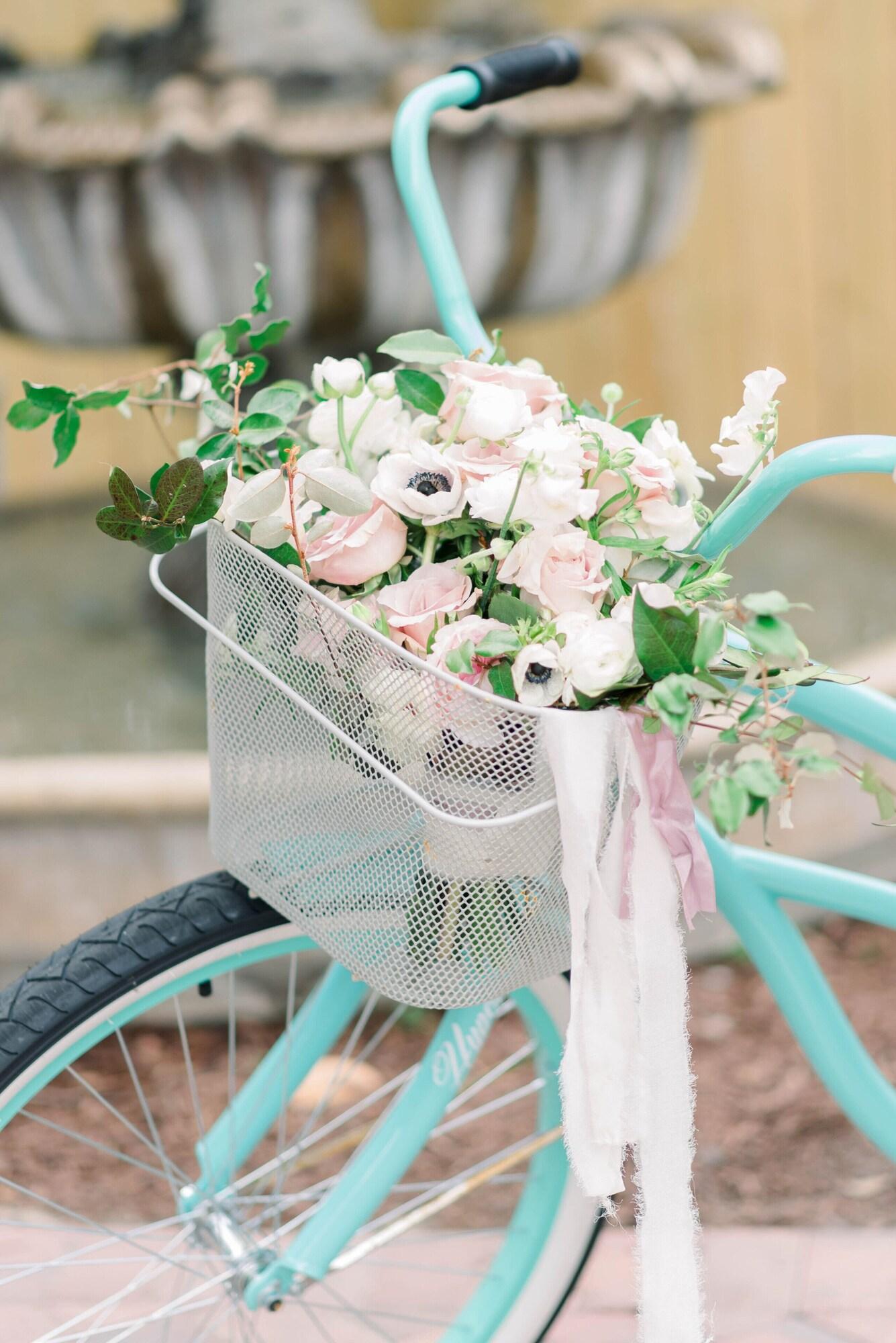 The Jarvis at 220 - Bed and Breakfast and Wedding Venue by null