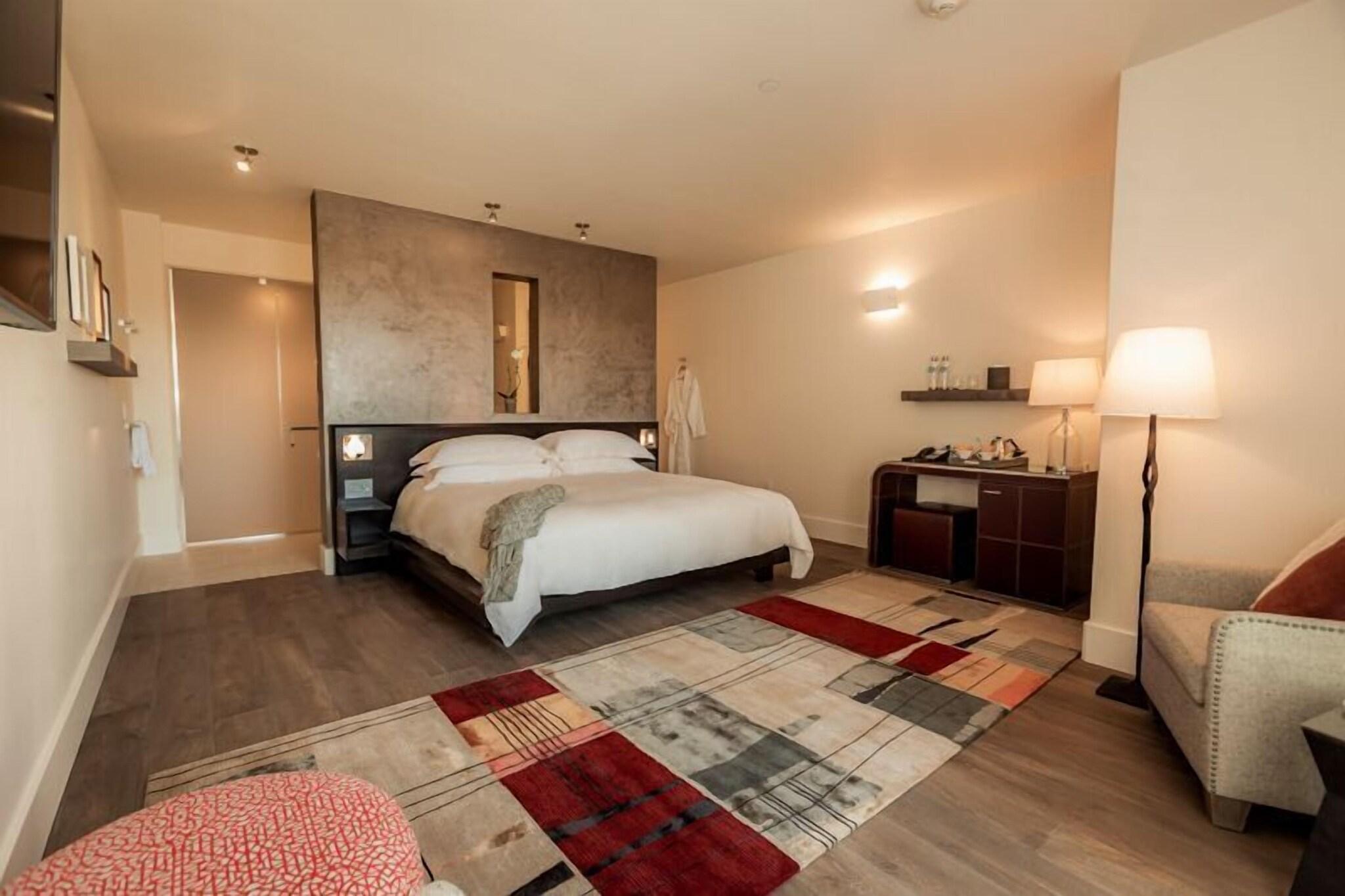 HOTEL CERRO, Autograph Collection by null