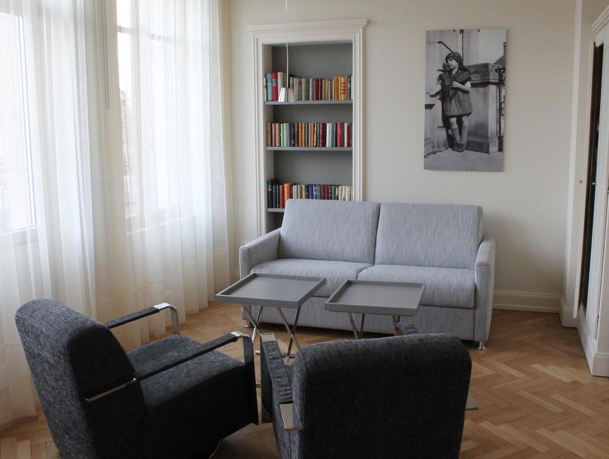 Villa Elyane by null