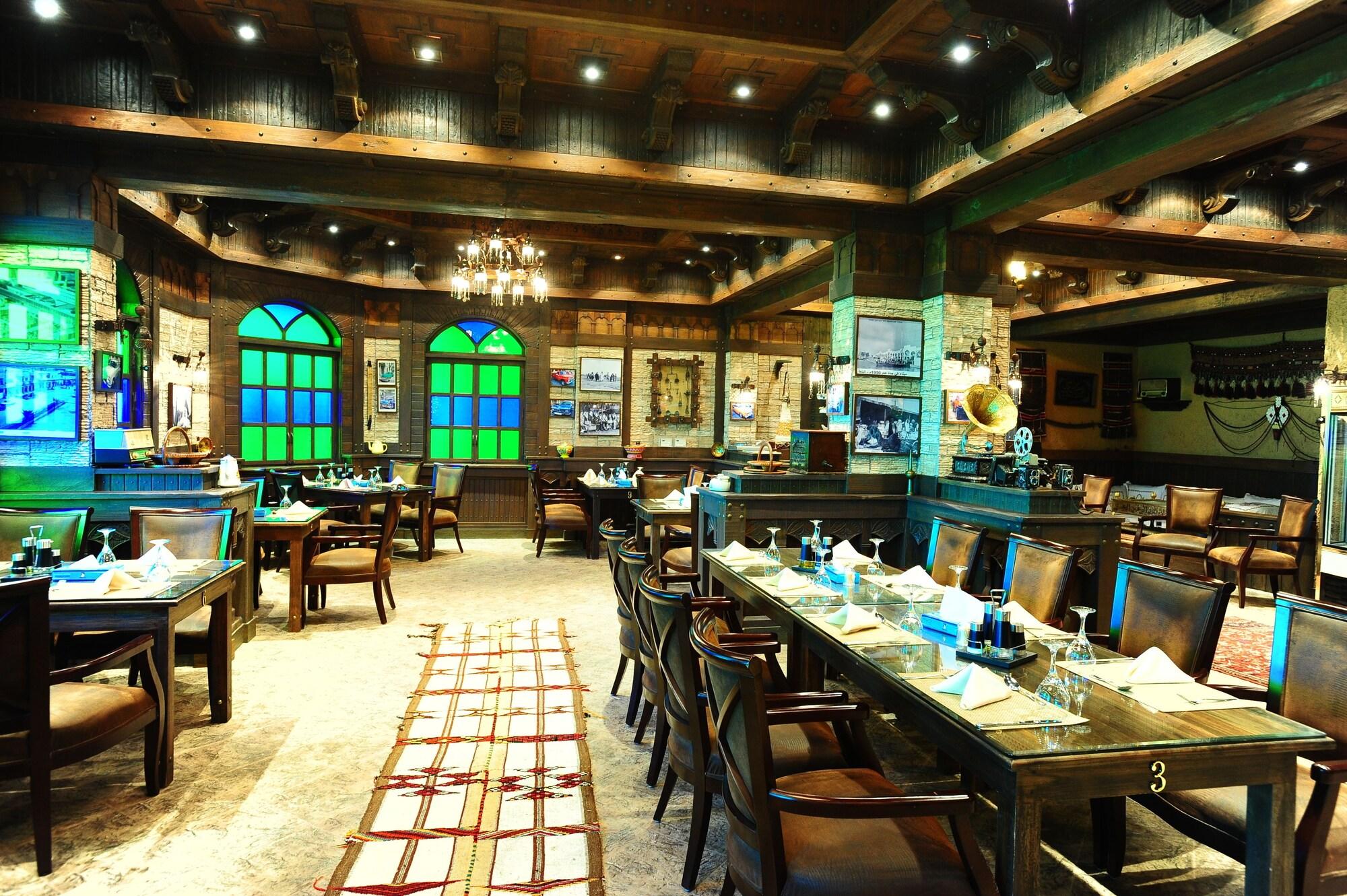 Karan Hotel