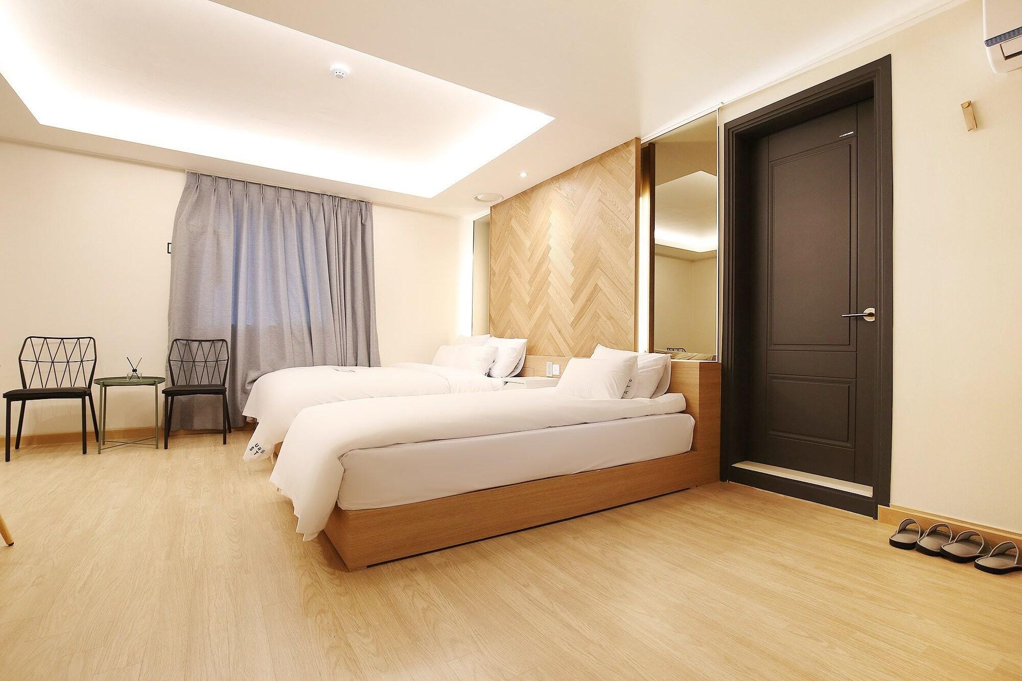 Urbanstay