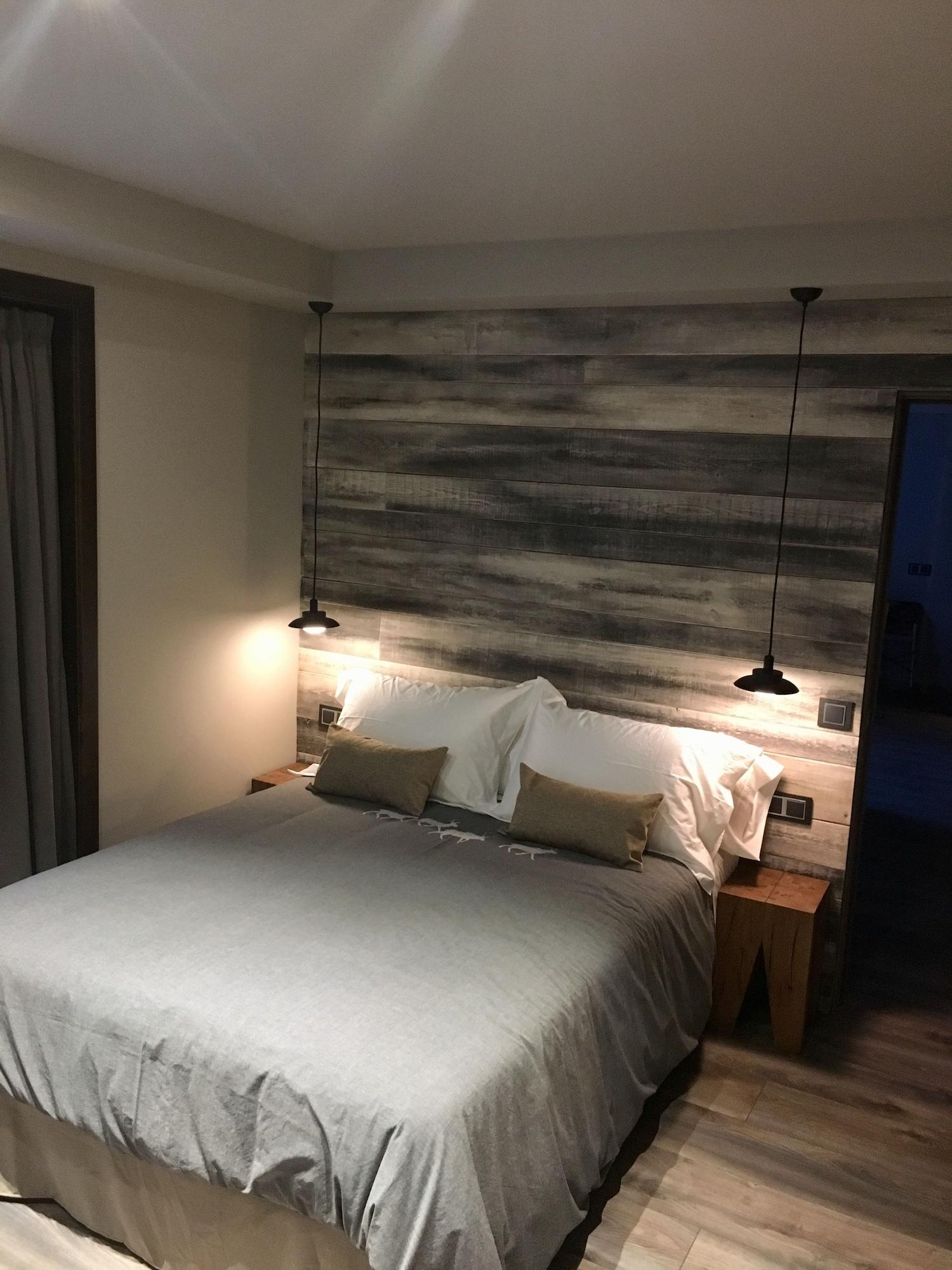 Hotel La Neu by null