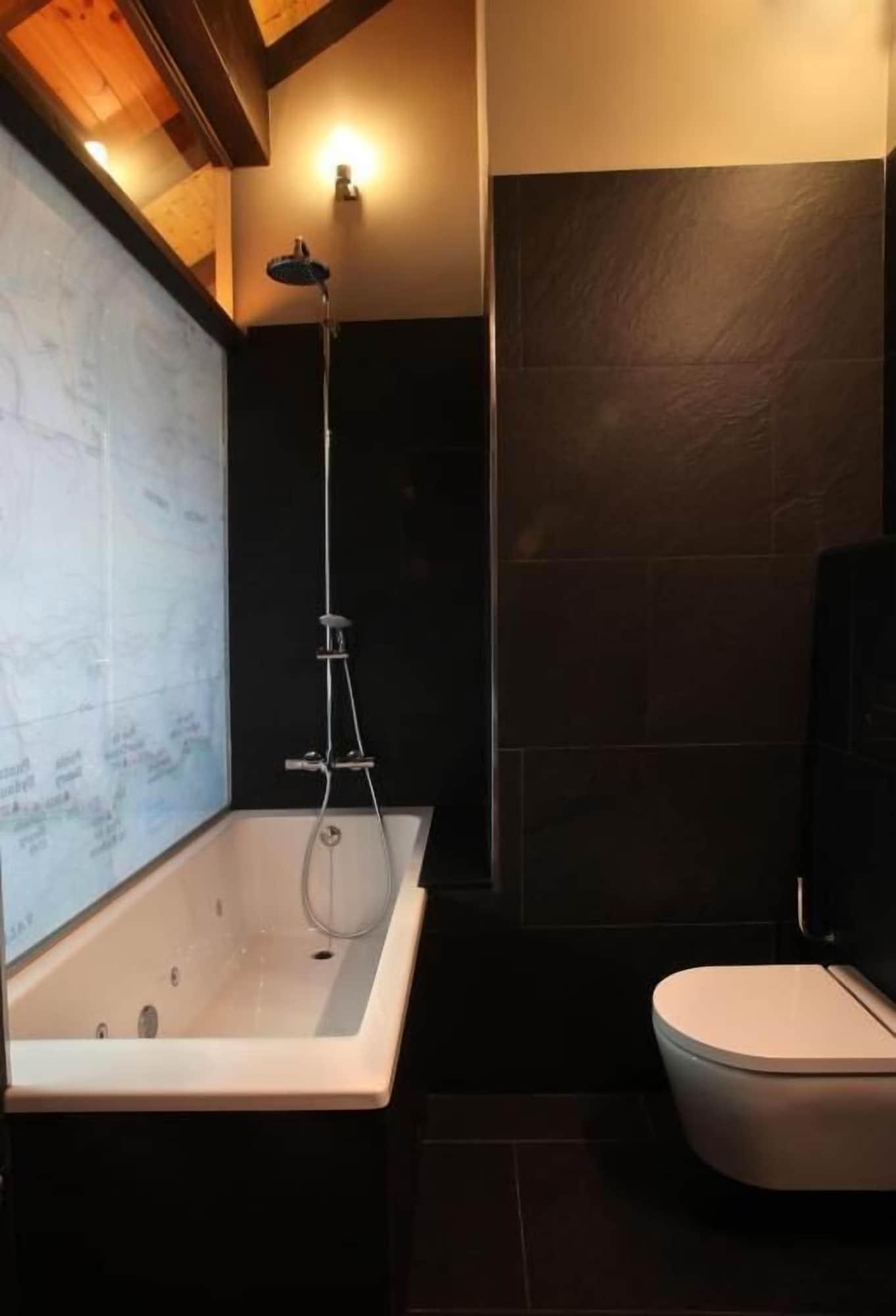 Hotel La Neu by null