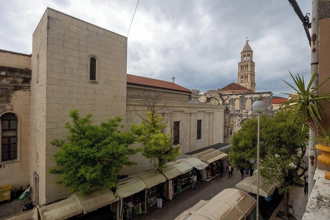 Hotel Queens - фото