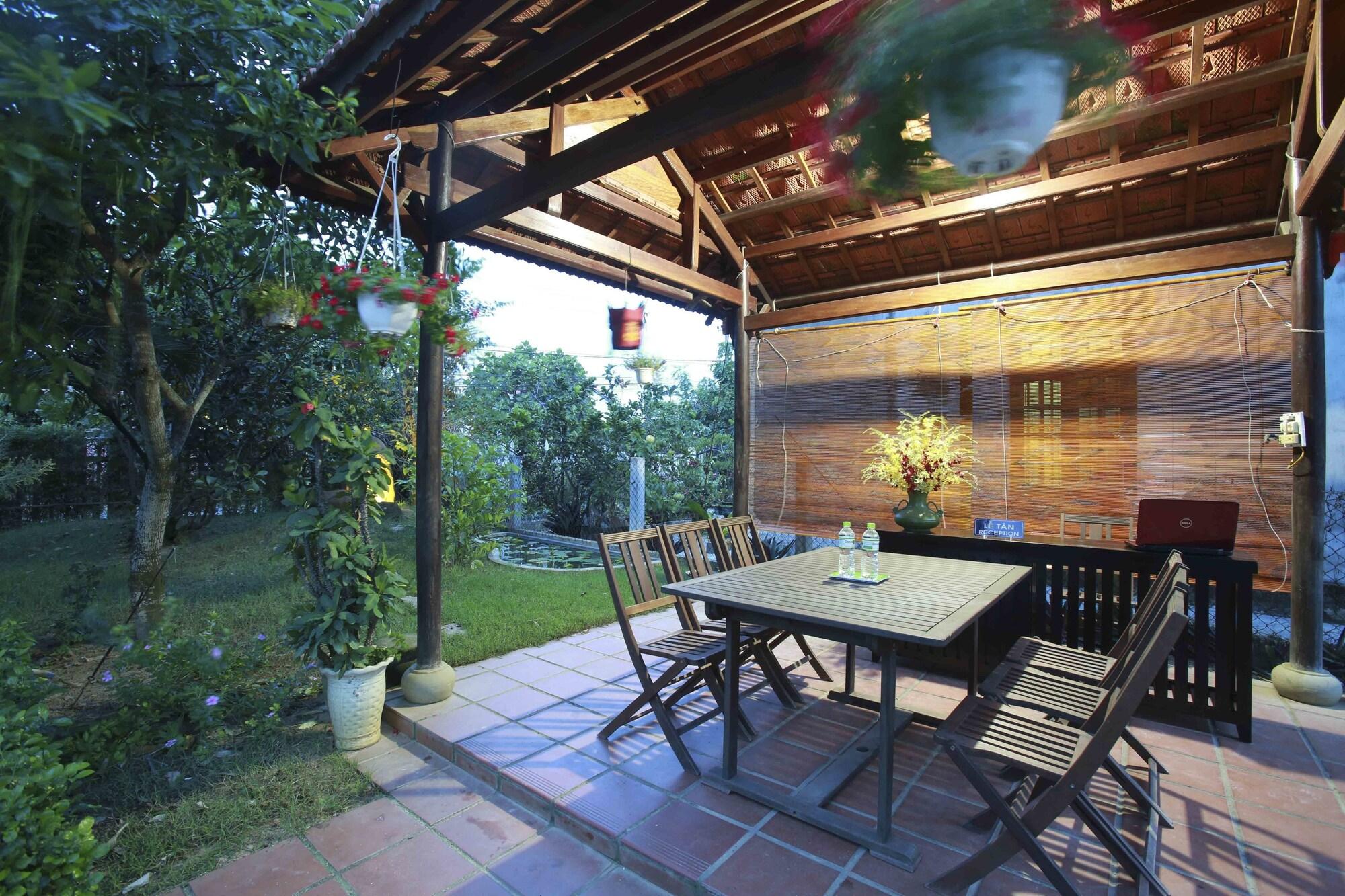La Uy Villa