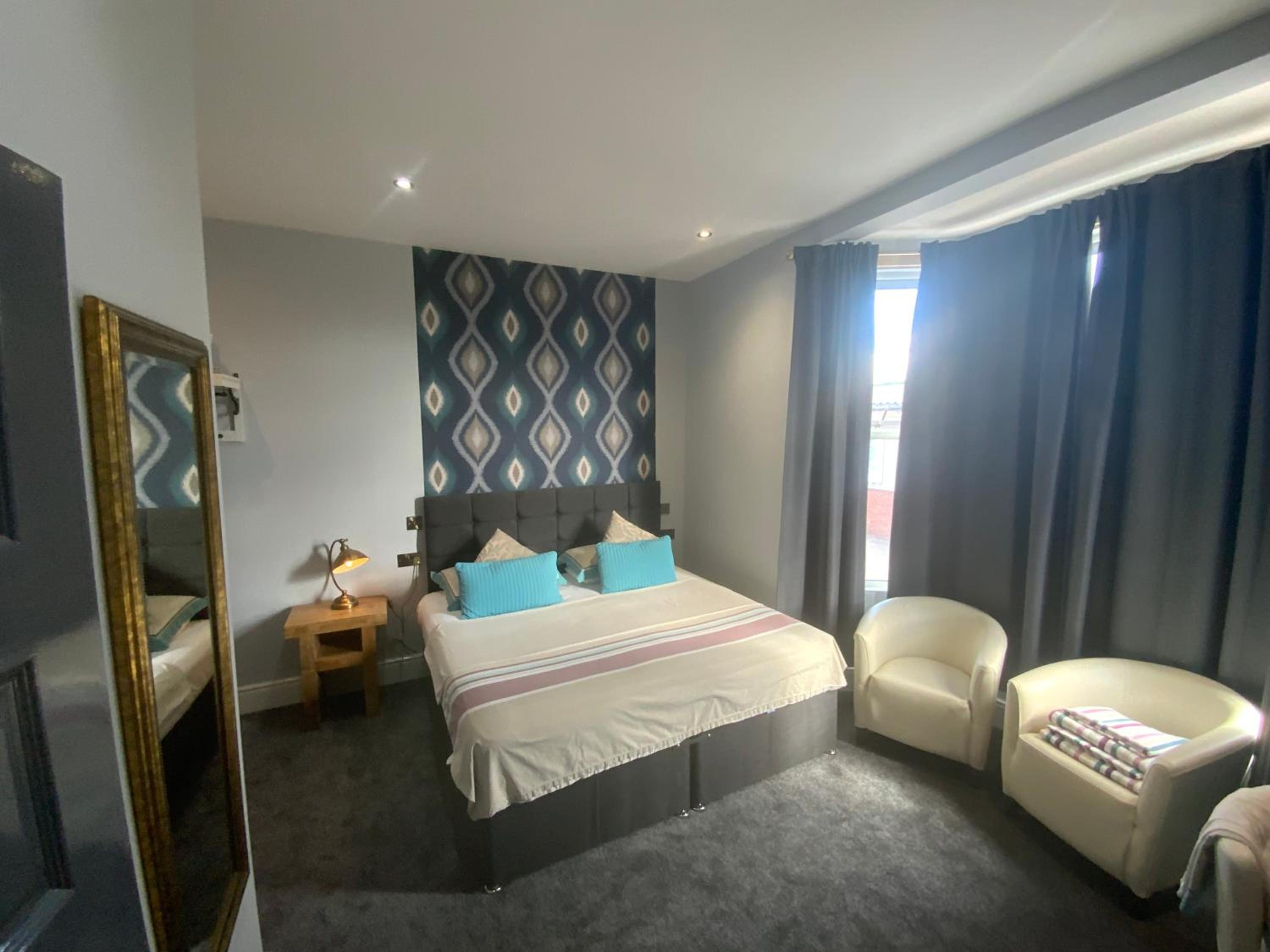 Wheldale Hotel