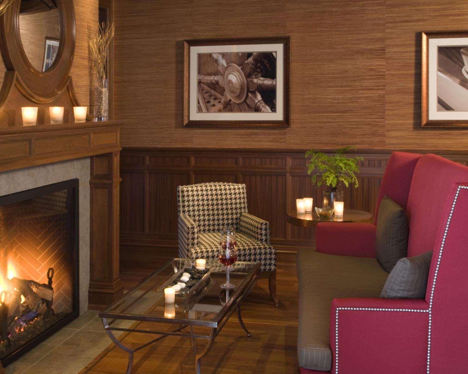 Inn by the Sea by null