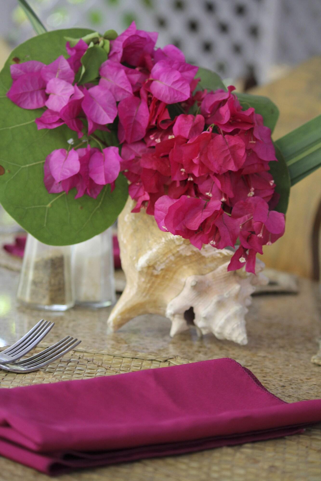 Tingum Village Hotel by null