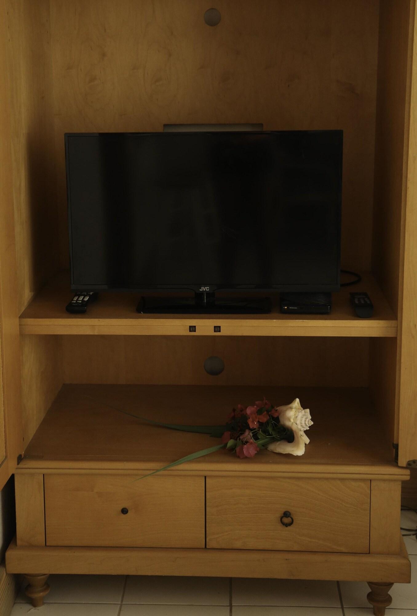 Tingum Village Hotel by null