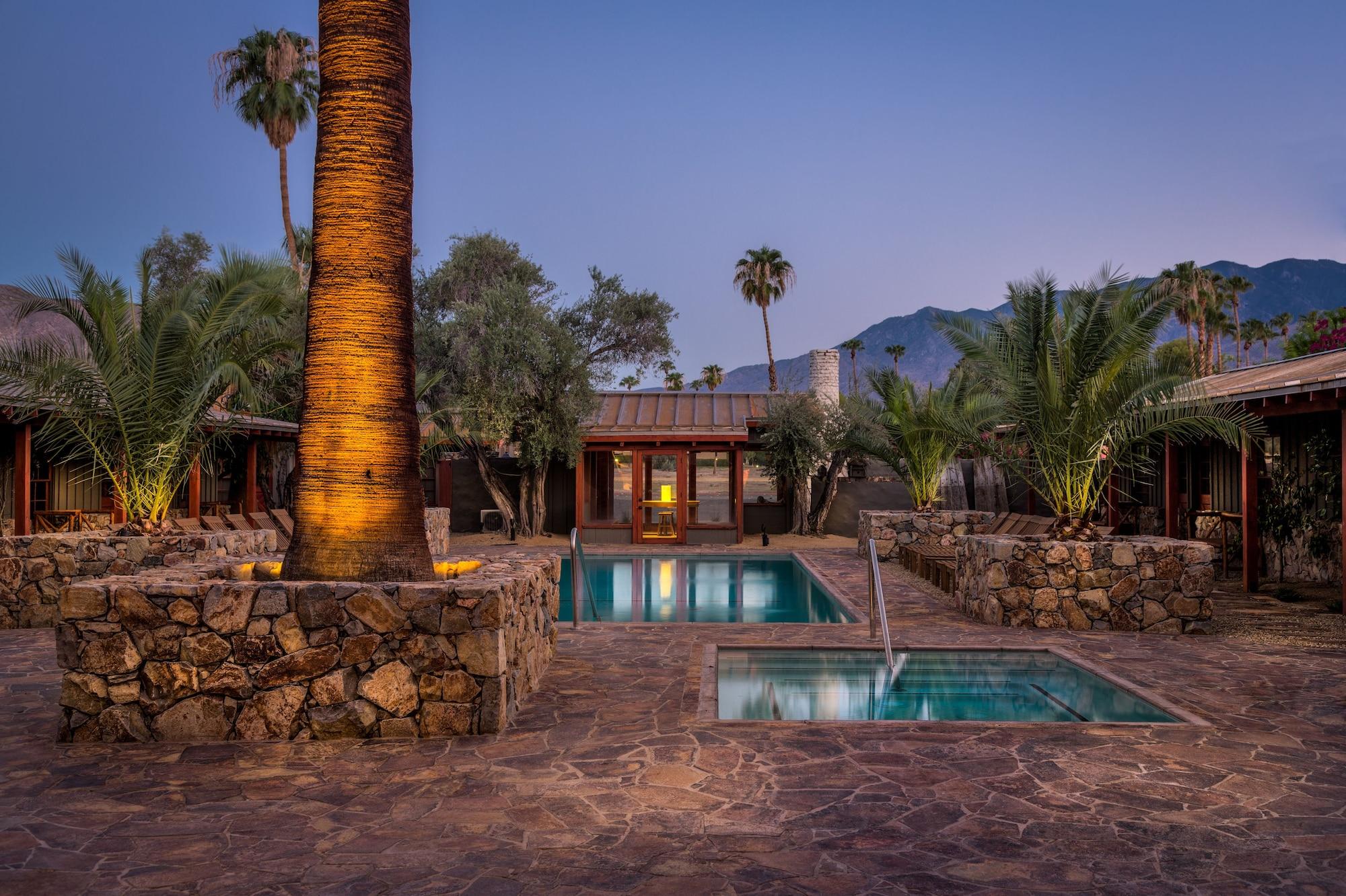 Sparrows Lodge by null