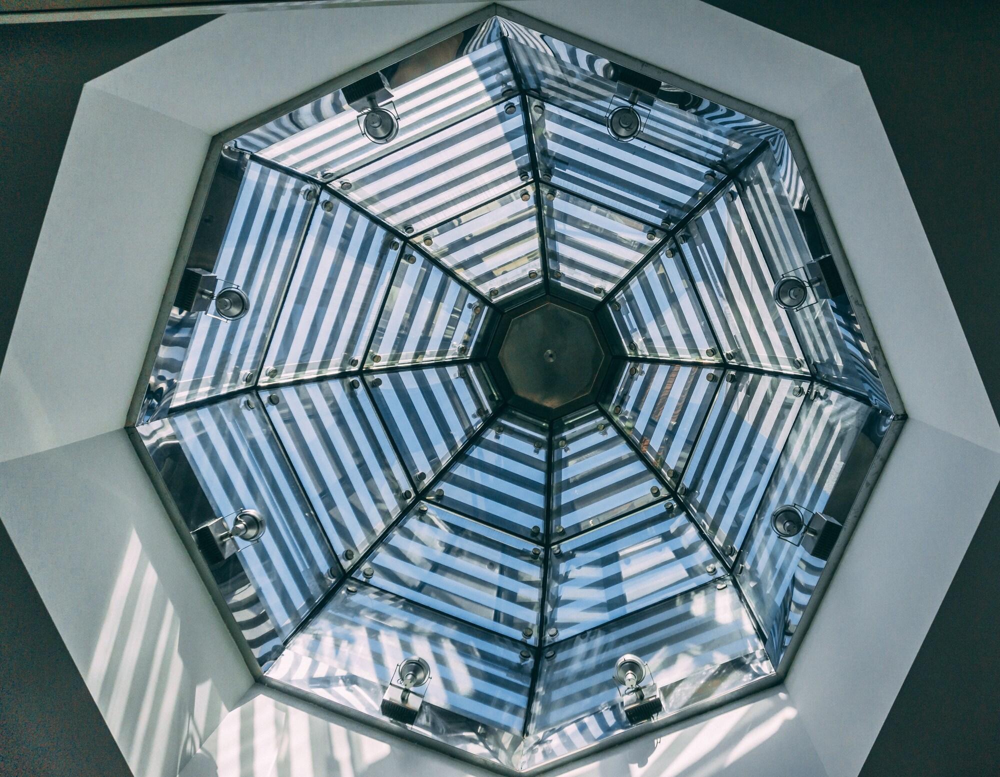 Superior One Boutique Hotel - photo