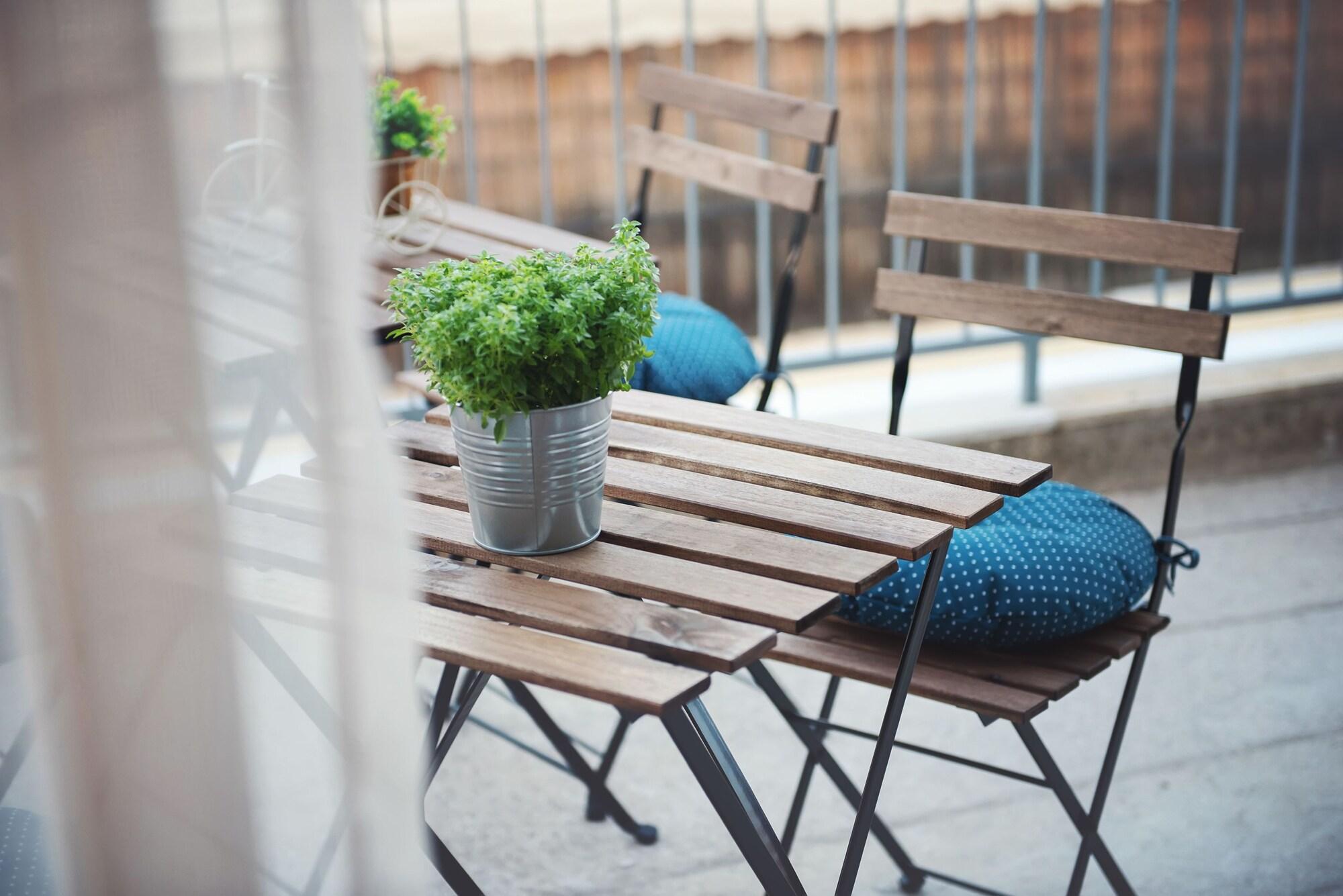 Bedbox Athens by null