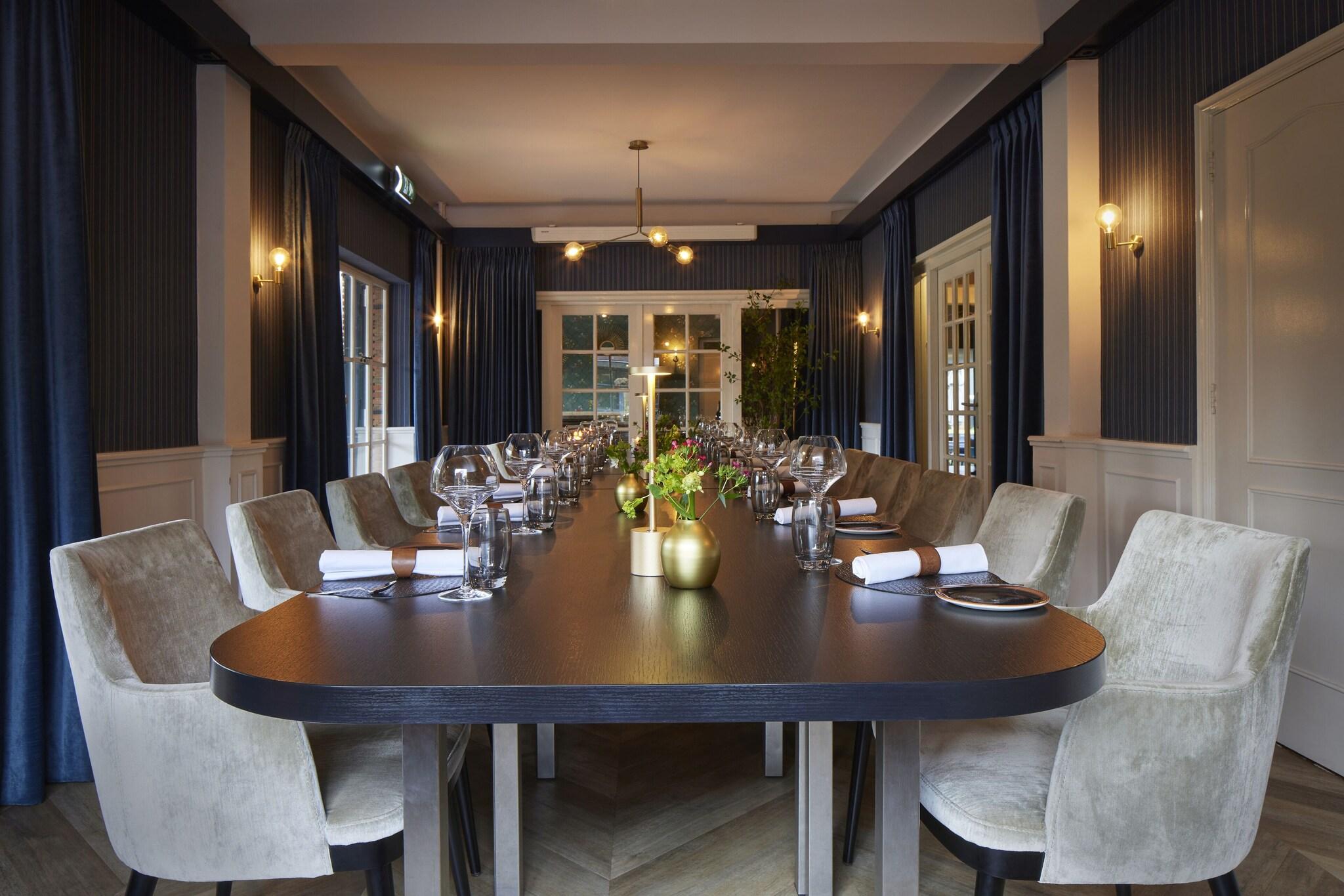 Auberge Du Bonheur by null