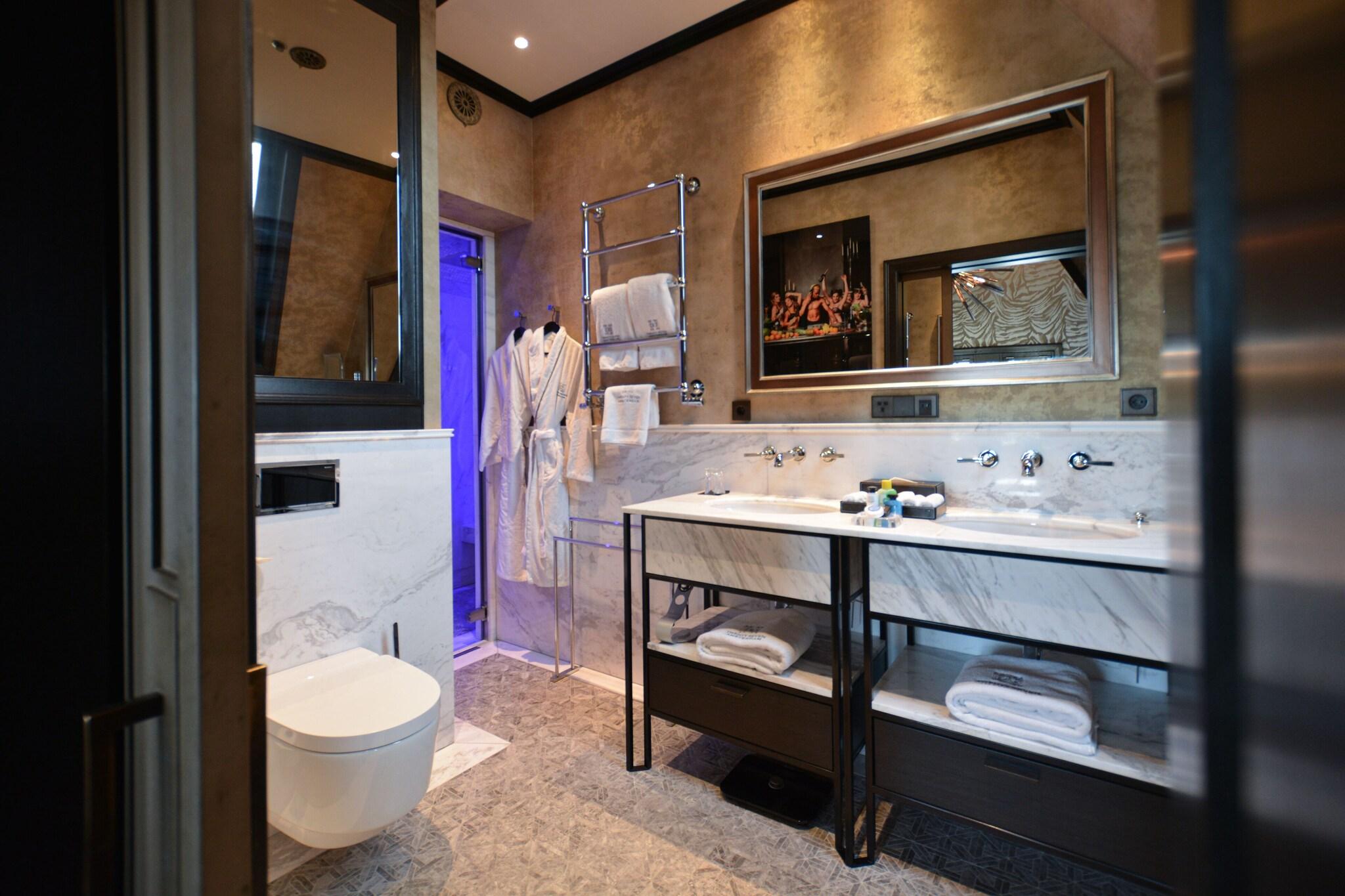 Hotel TwentySeven by null