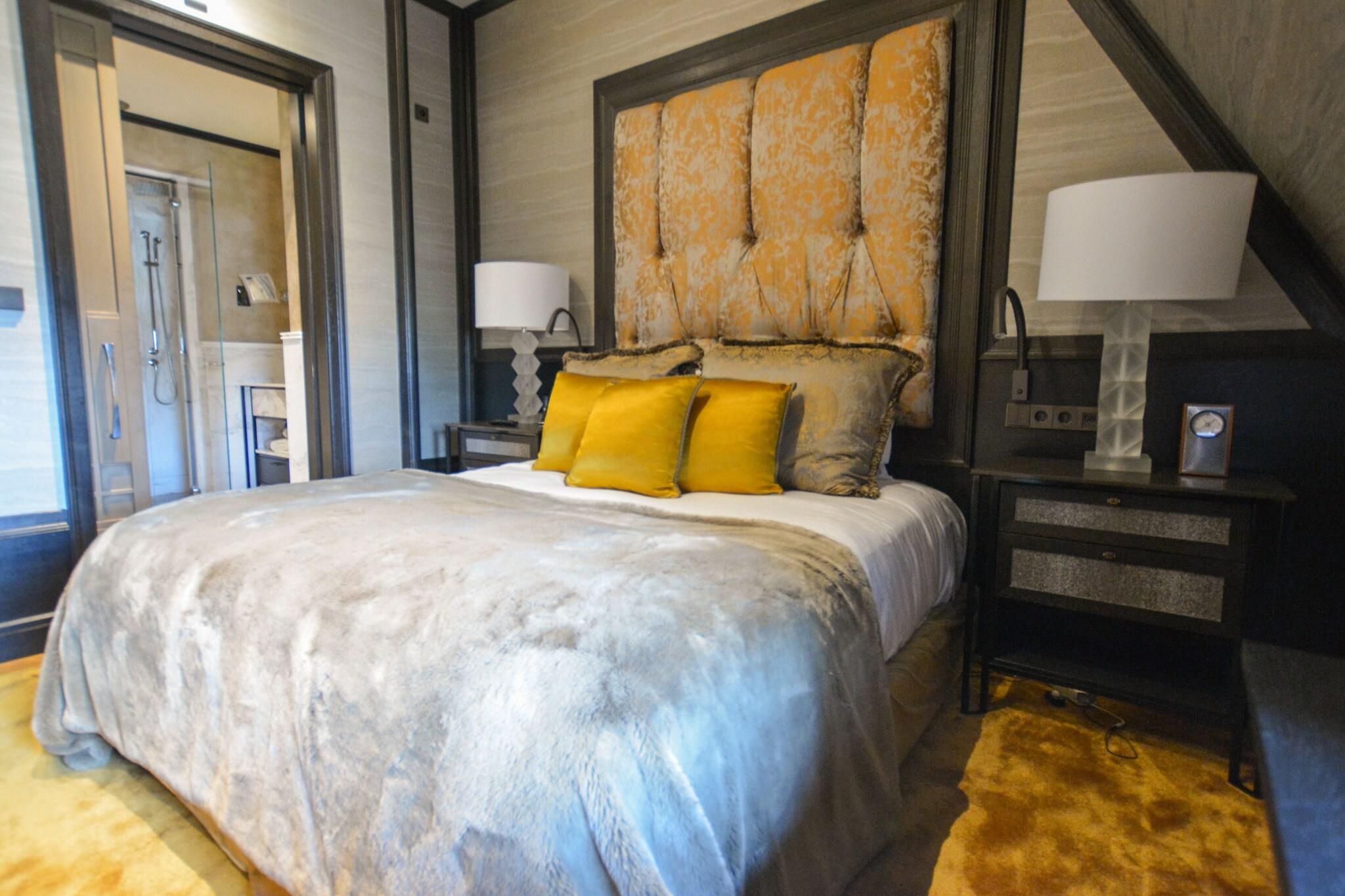 Hotel TwentySeven by null