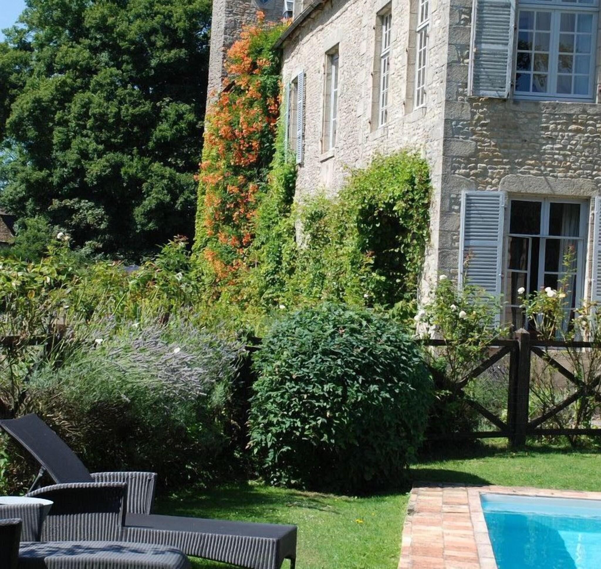 Château de Saint Paterne by null