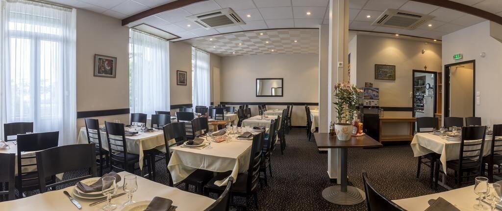 Hotel Montfort