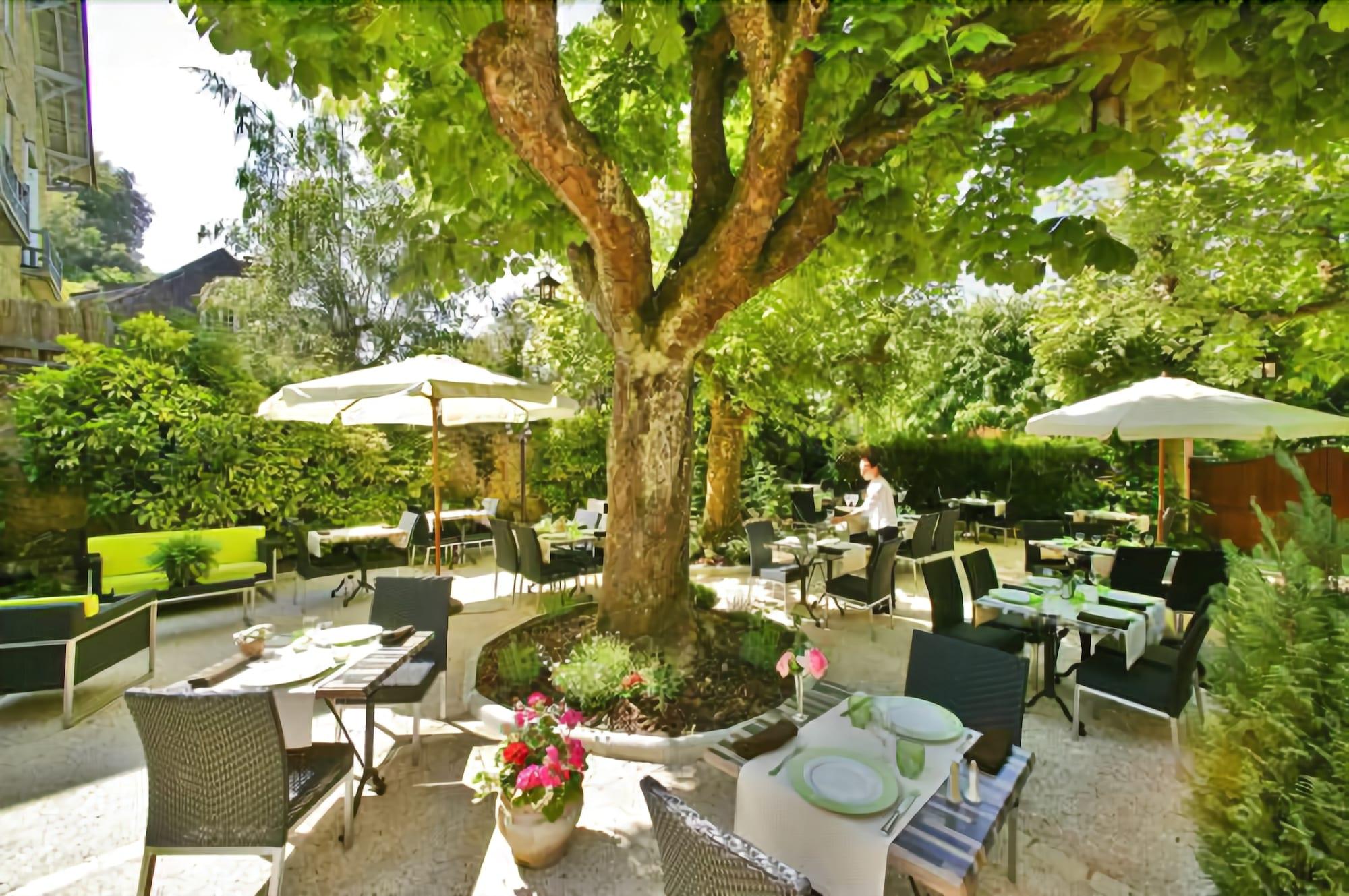 Hôtel Le Cro-Magnon