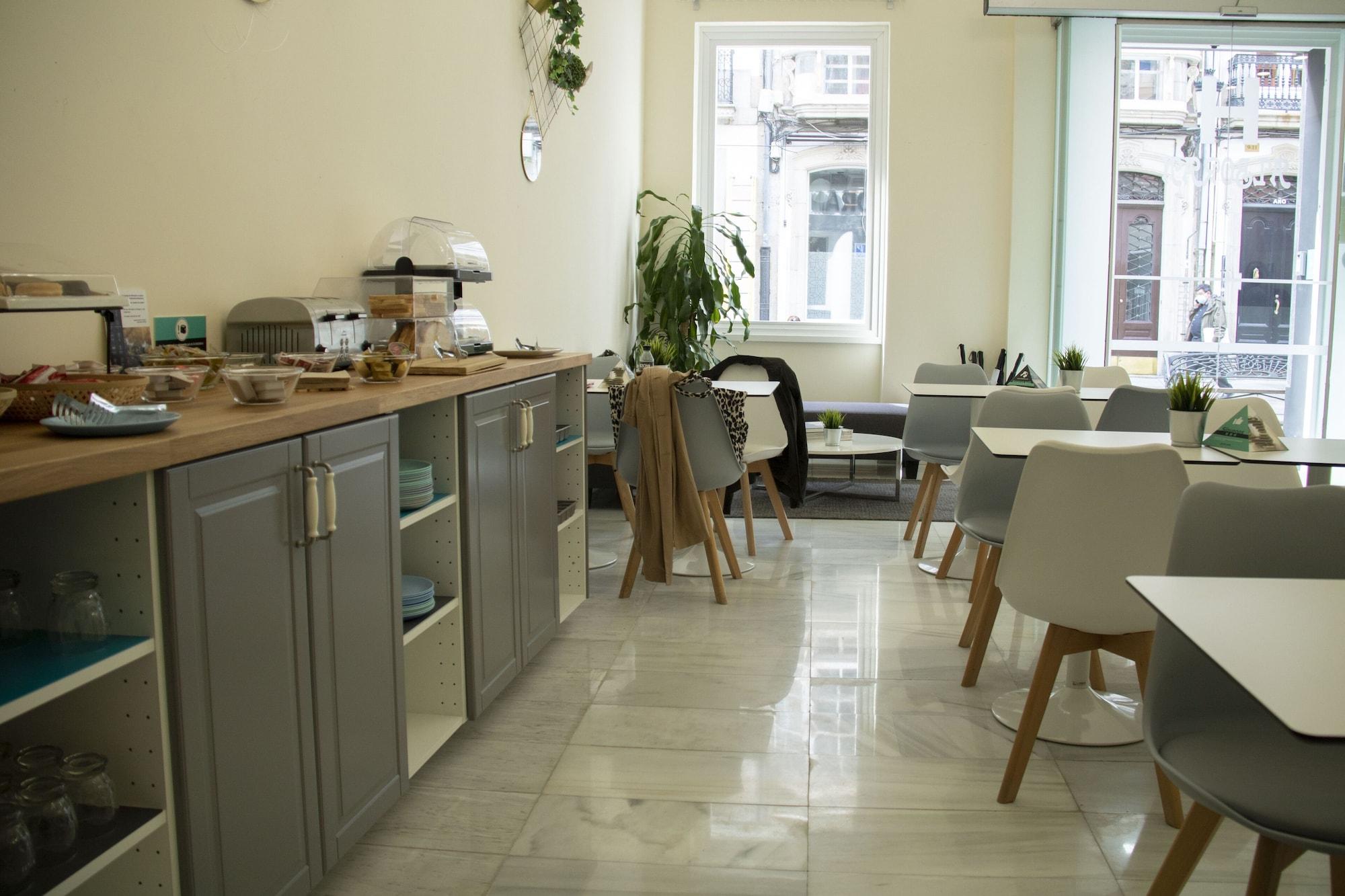 Alda Alborán Rooms by null