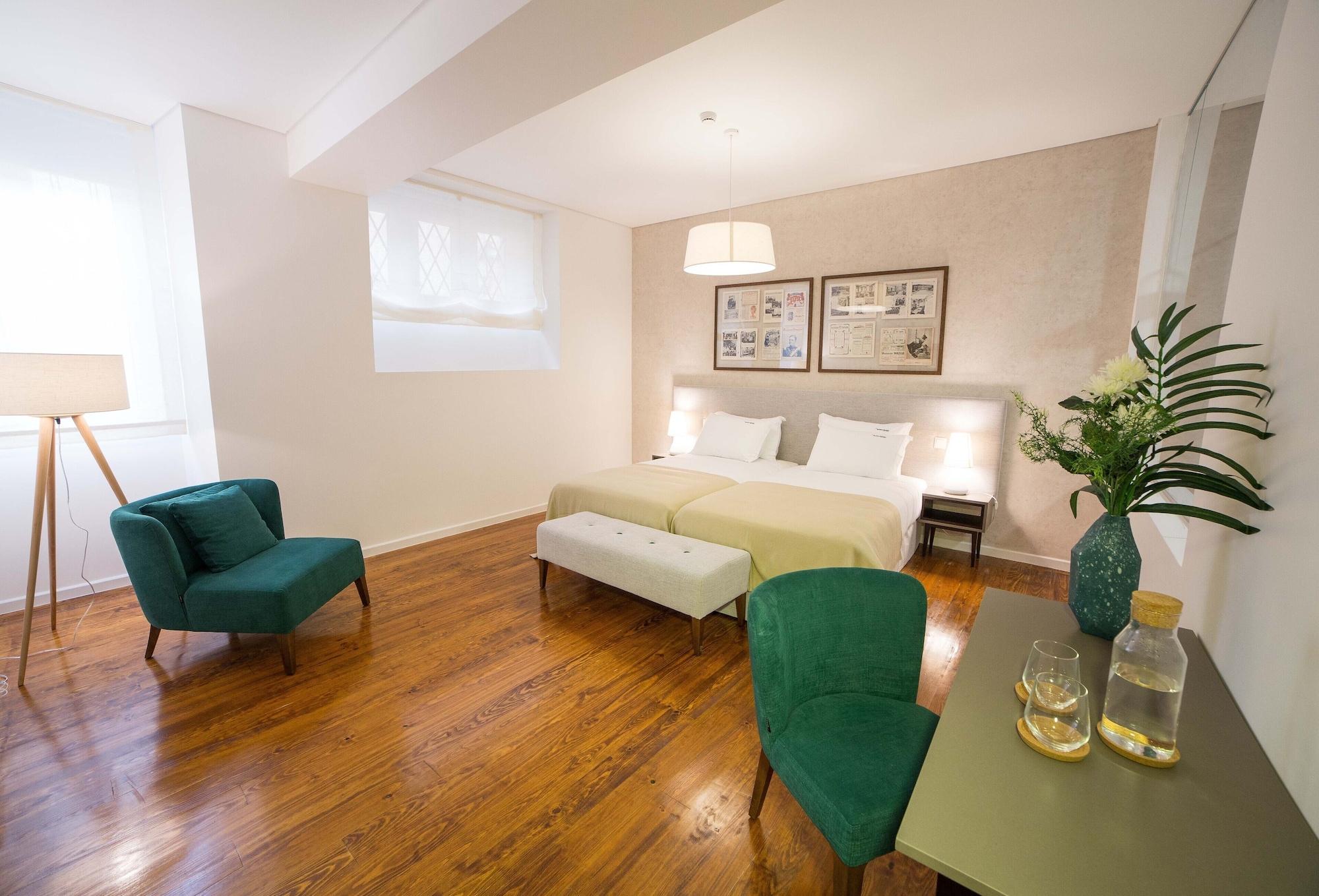 Bica FLH Suites by null