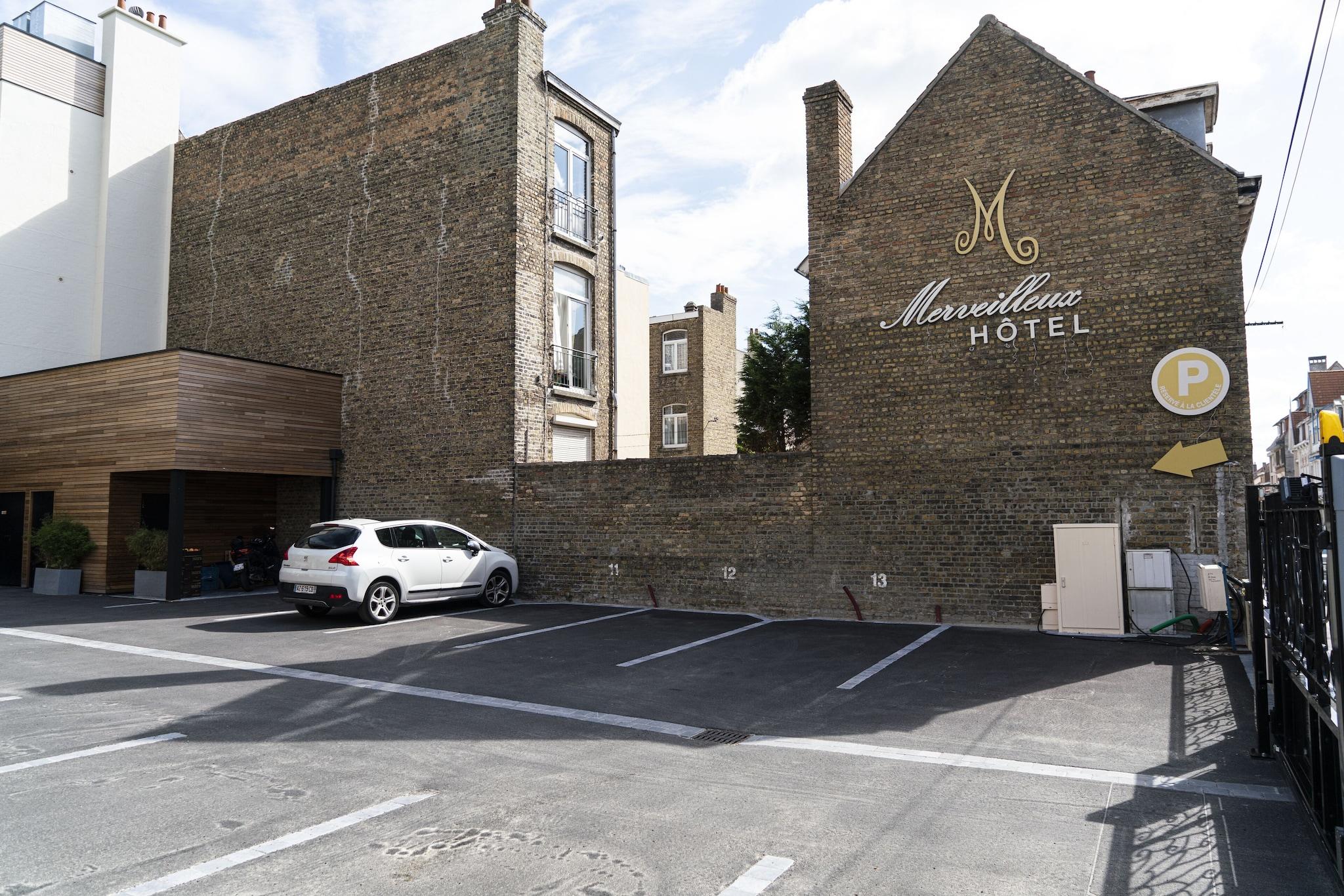 Hotel Merveilleux Côté Mer