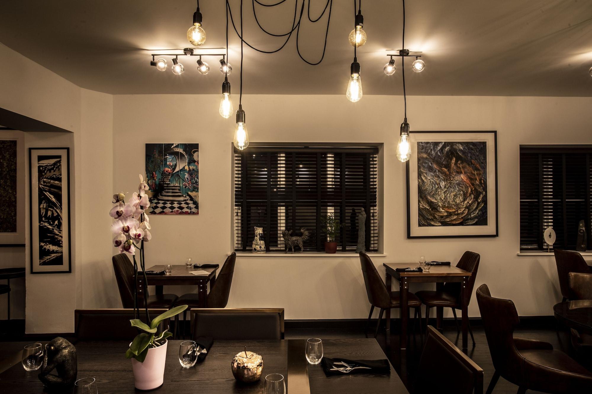 Broomhill Art Hotel