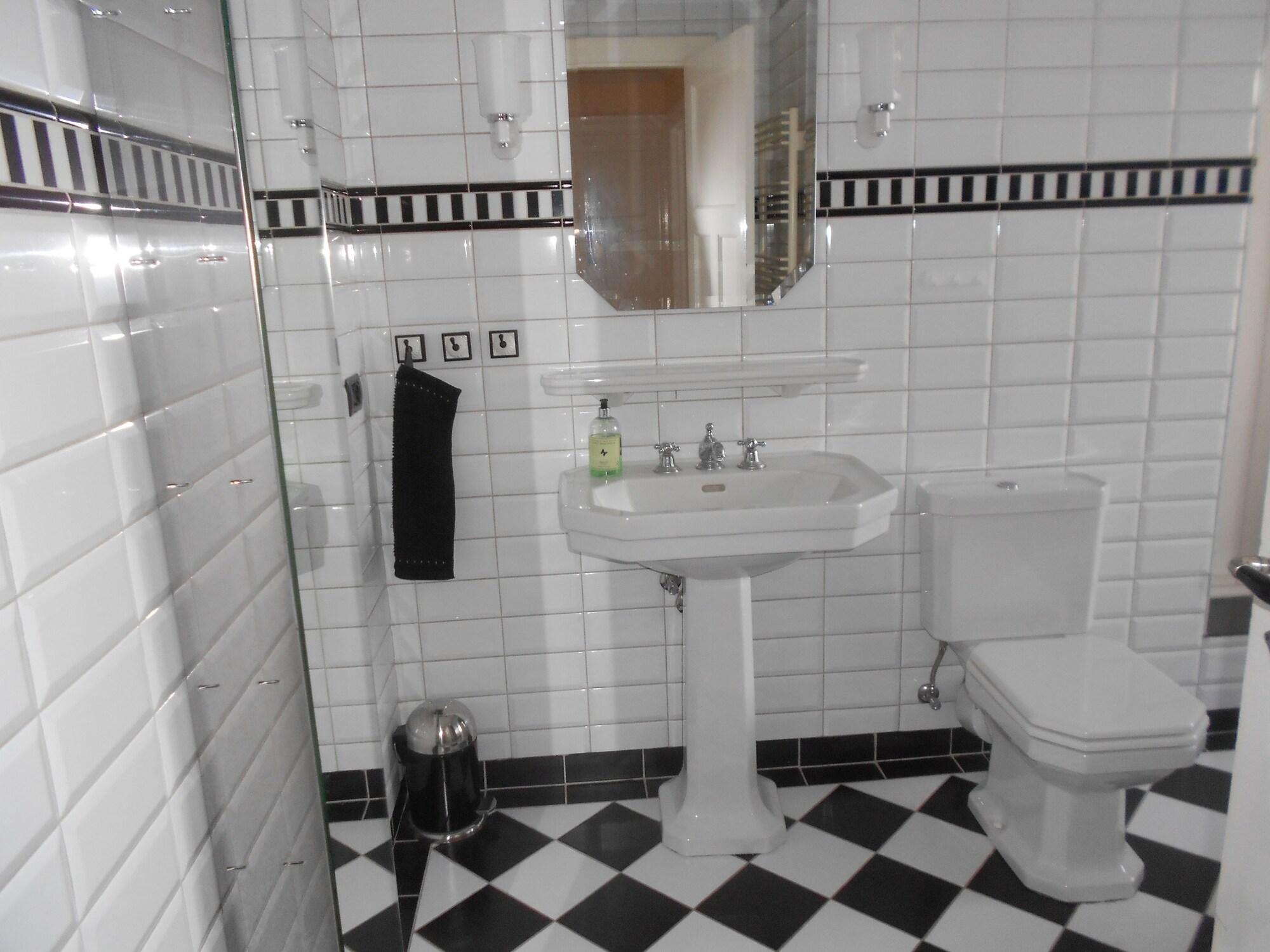 Fe Accommodation
