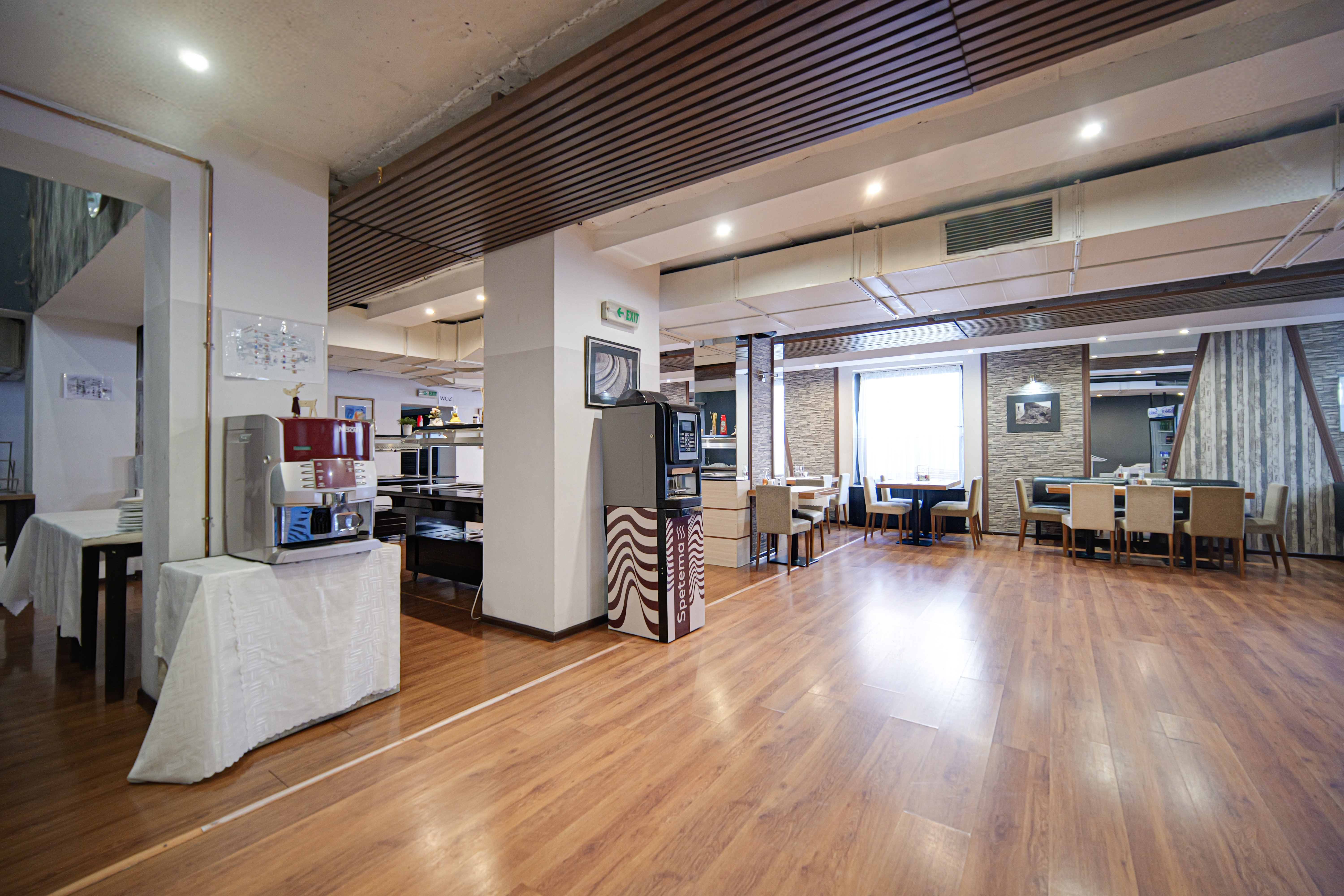 Riverside Boutique Hotel