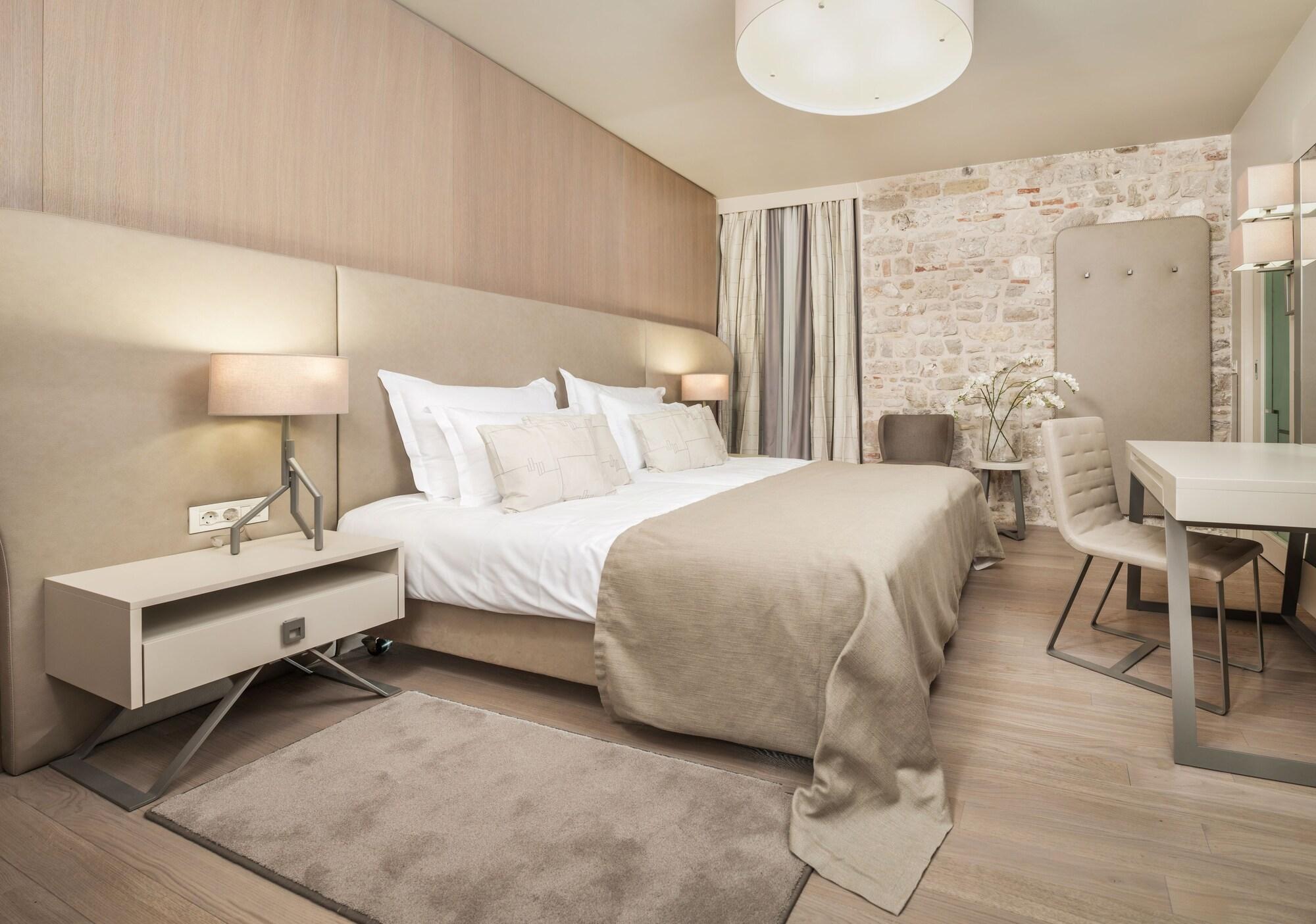 Art Hotel Kalelarga by null