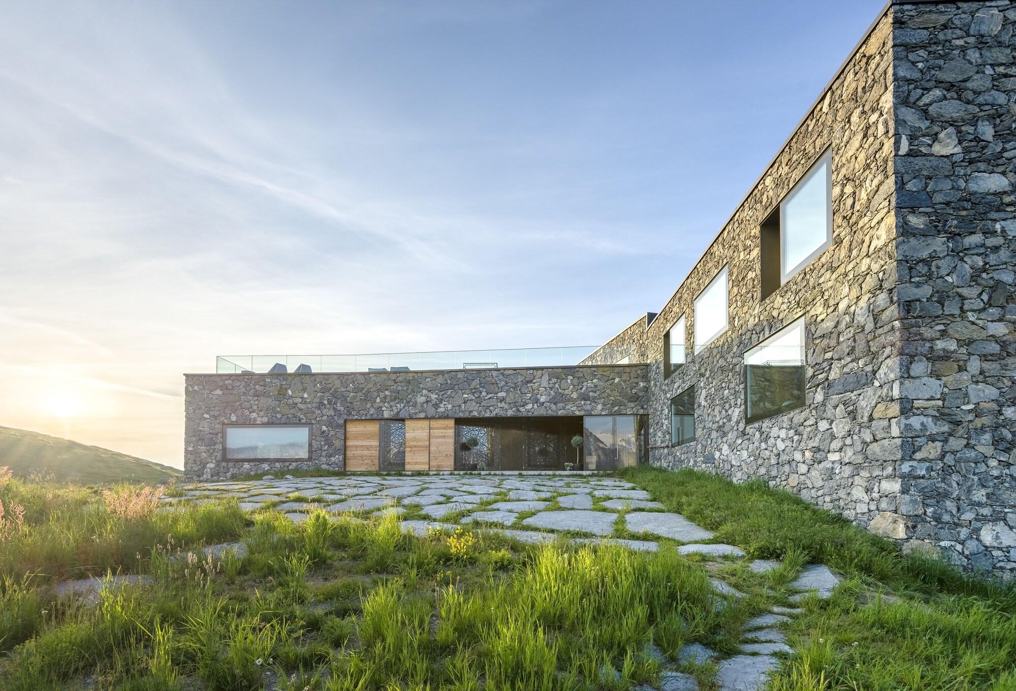Chetzeron Hotel & Restaurant by null