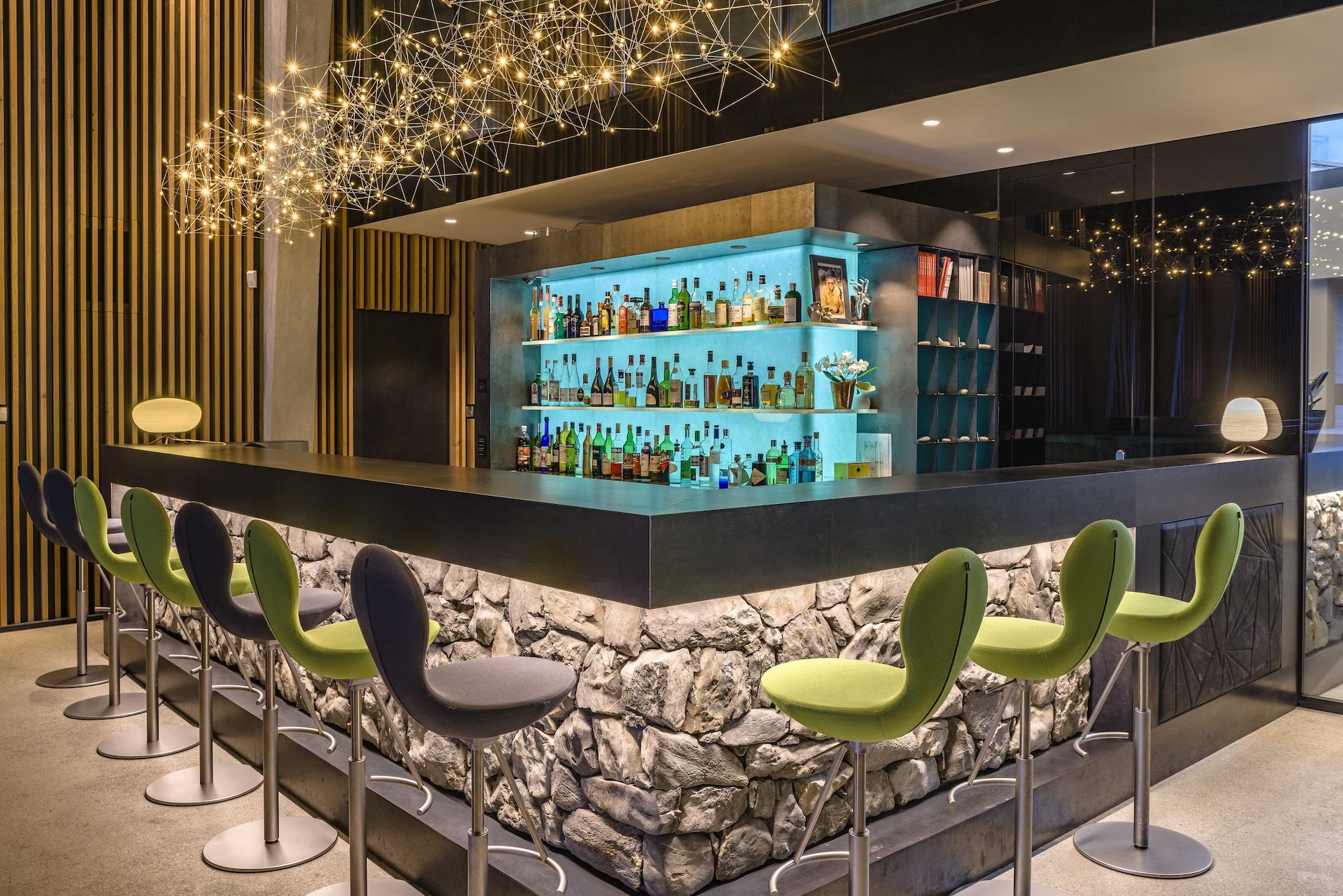 Chetzeron Hotel & Restaurant by null