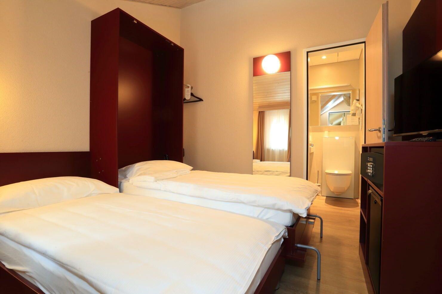 Hotel New Elvezia by null