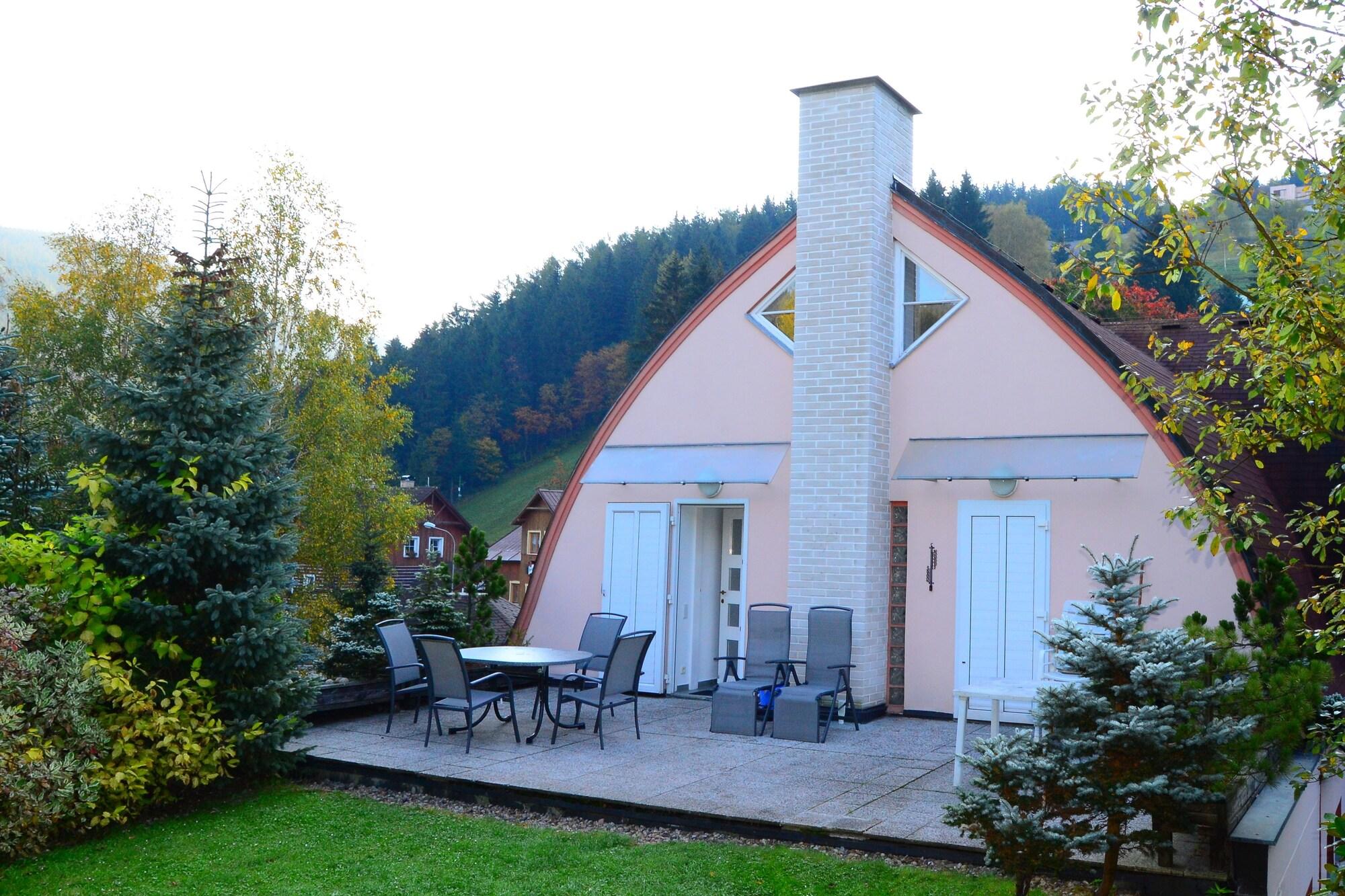 Apartments Holiday Pec
