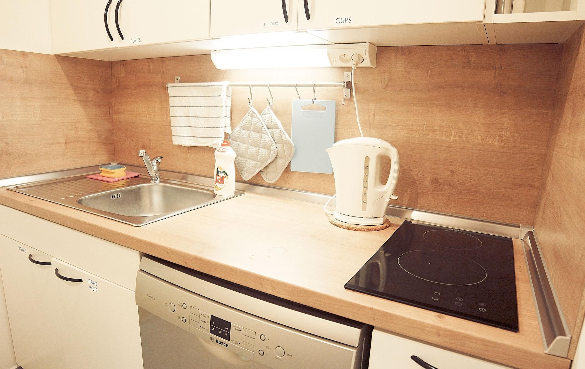 Hostel Folks by null