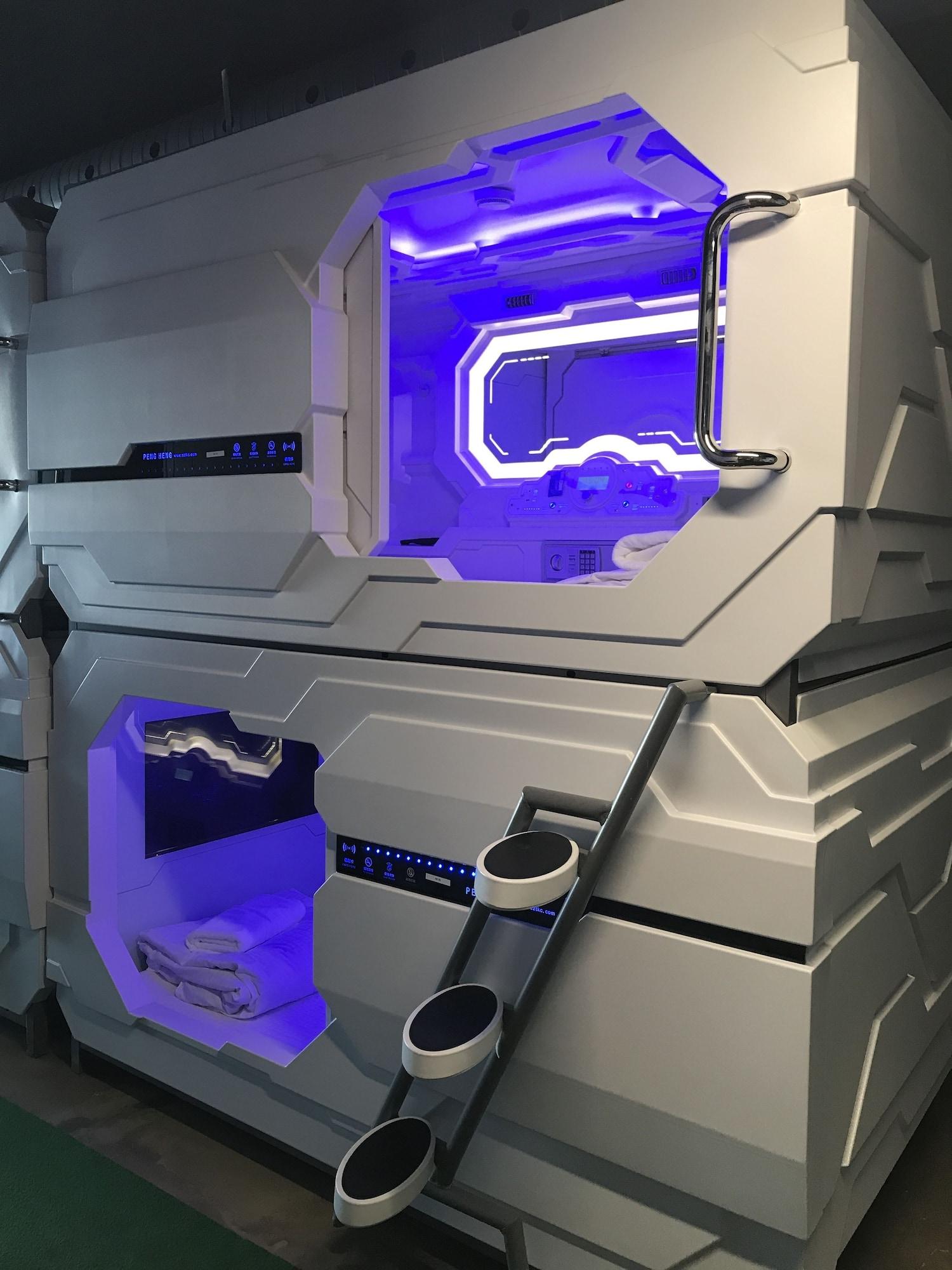 Hafnarstræti Hostel by null