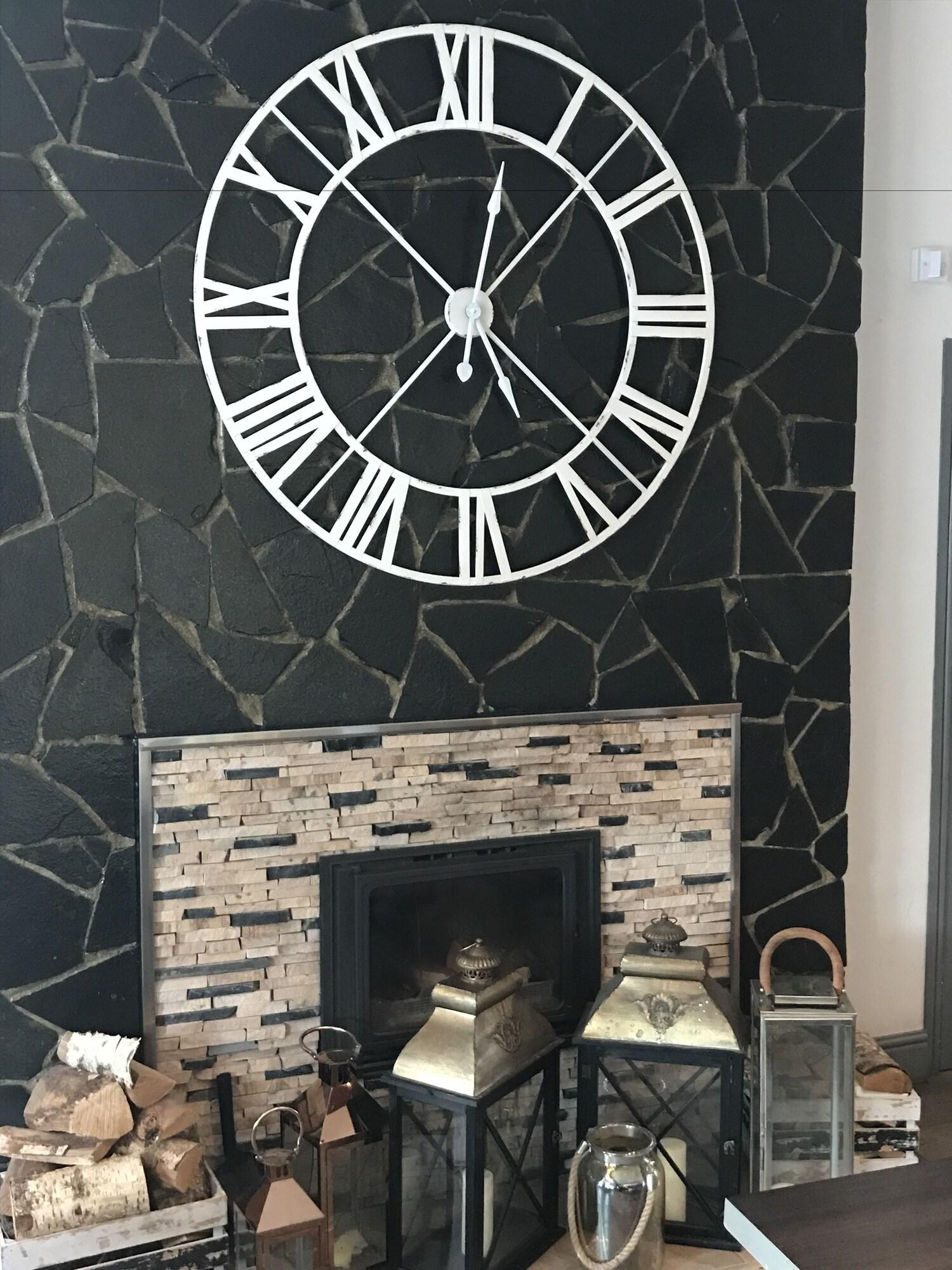 Bennetts Hotel